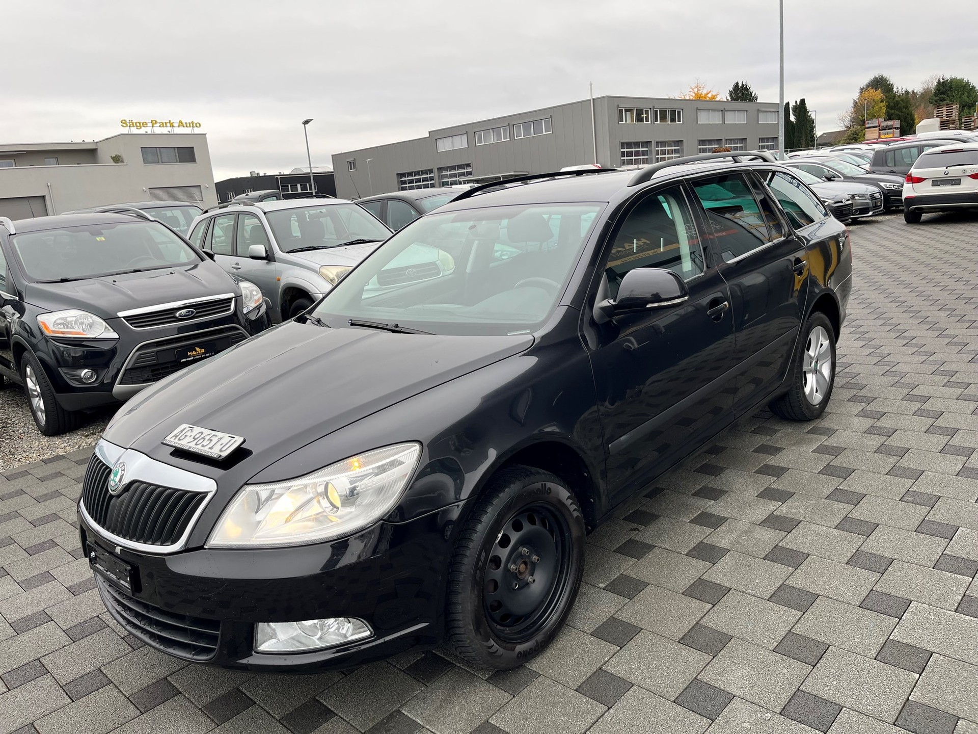 SKODA Octavia Combi 1.8 TSI Ambition 4x4-image-4
