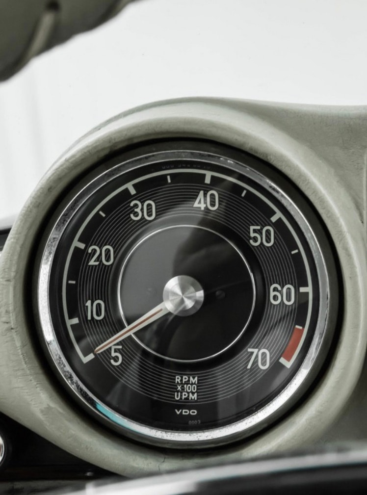 MERCEDES-BENZ SE 3.5 V8 Coupe Flachkühler W 111-image-13