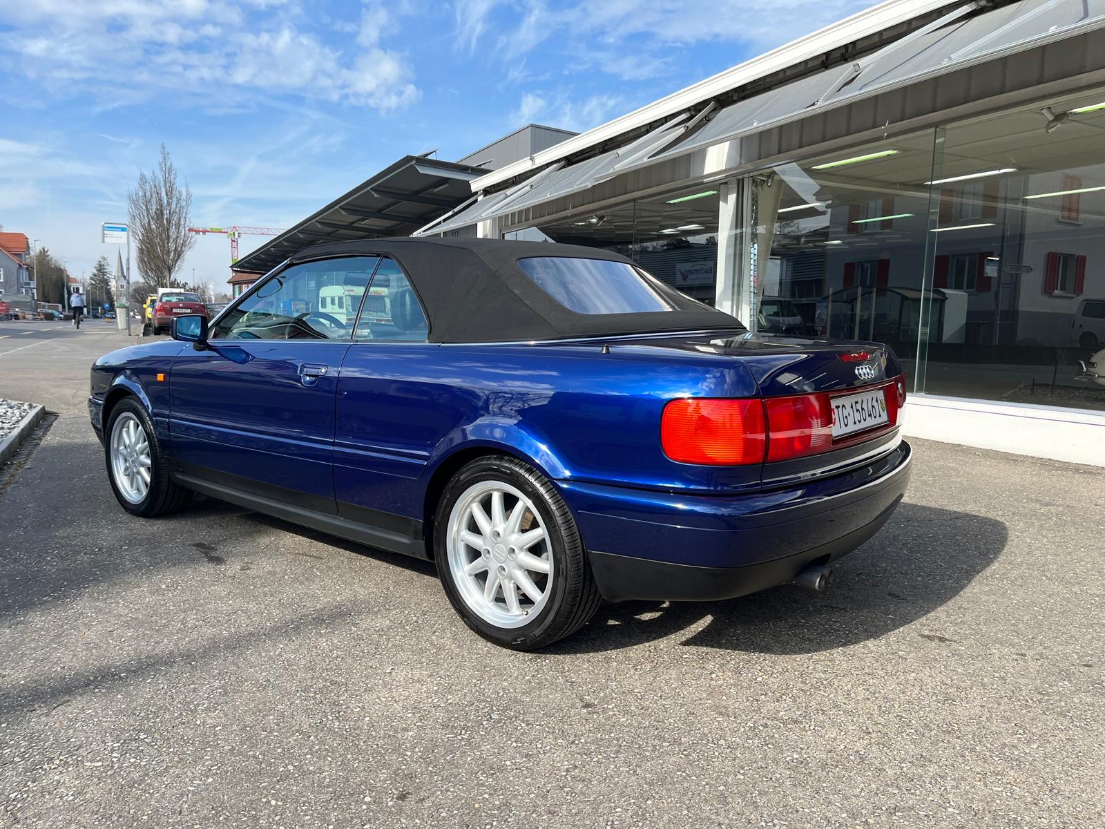 AUDI Cabriolet 2.6 E-image-2