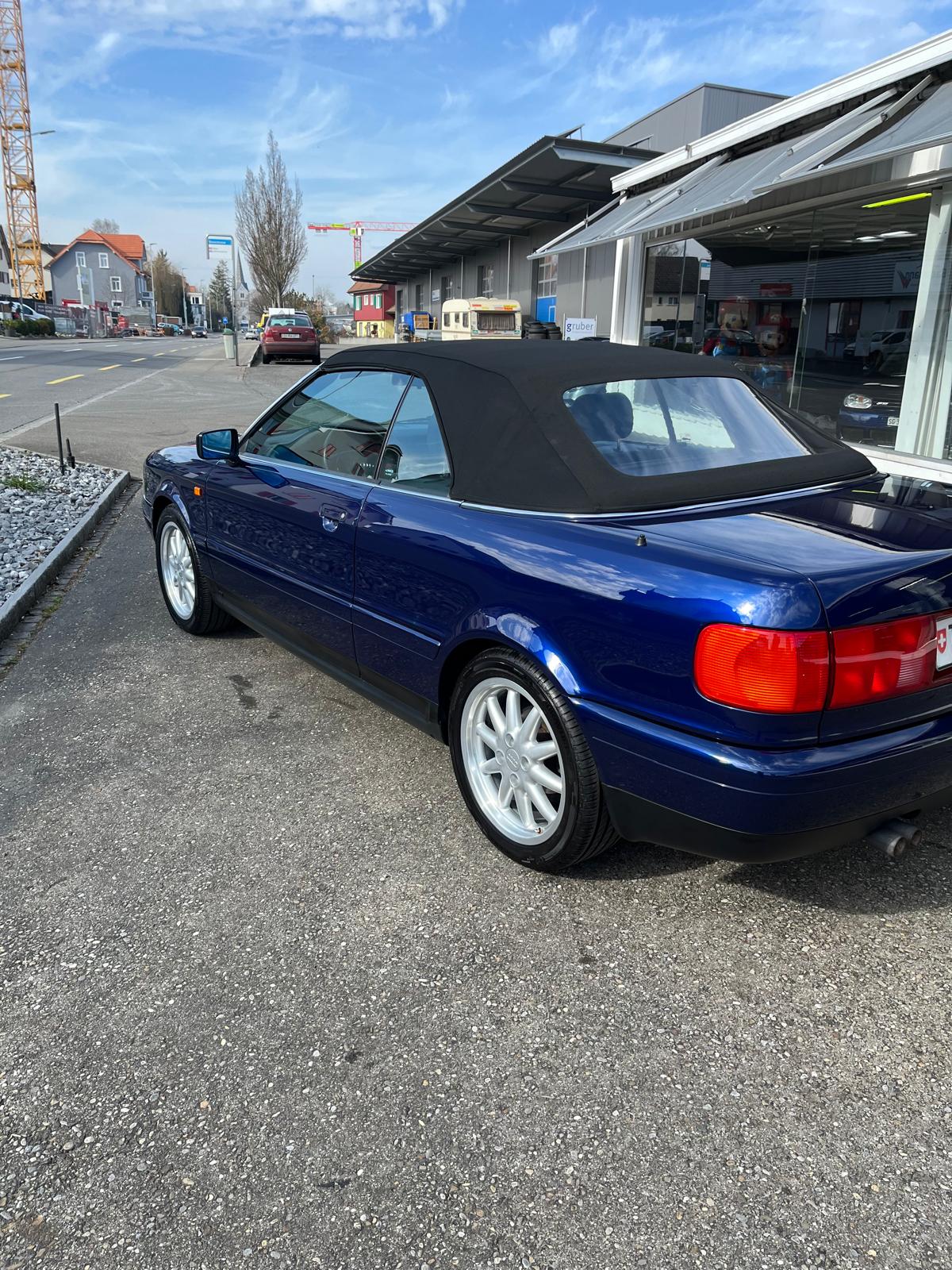 AUDI Cabriolet 2.6 E-image-3