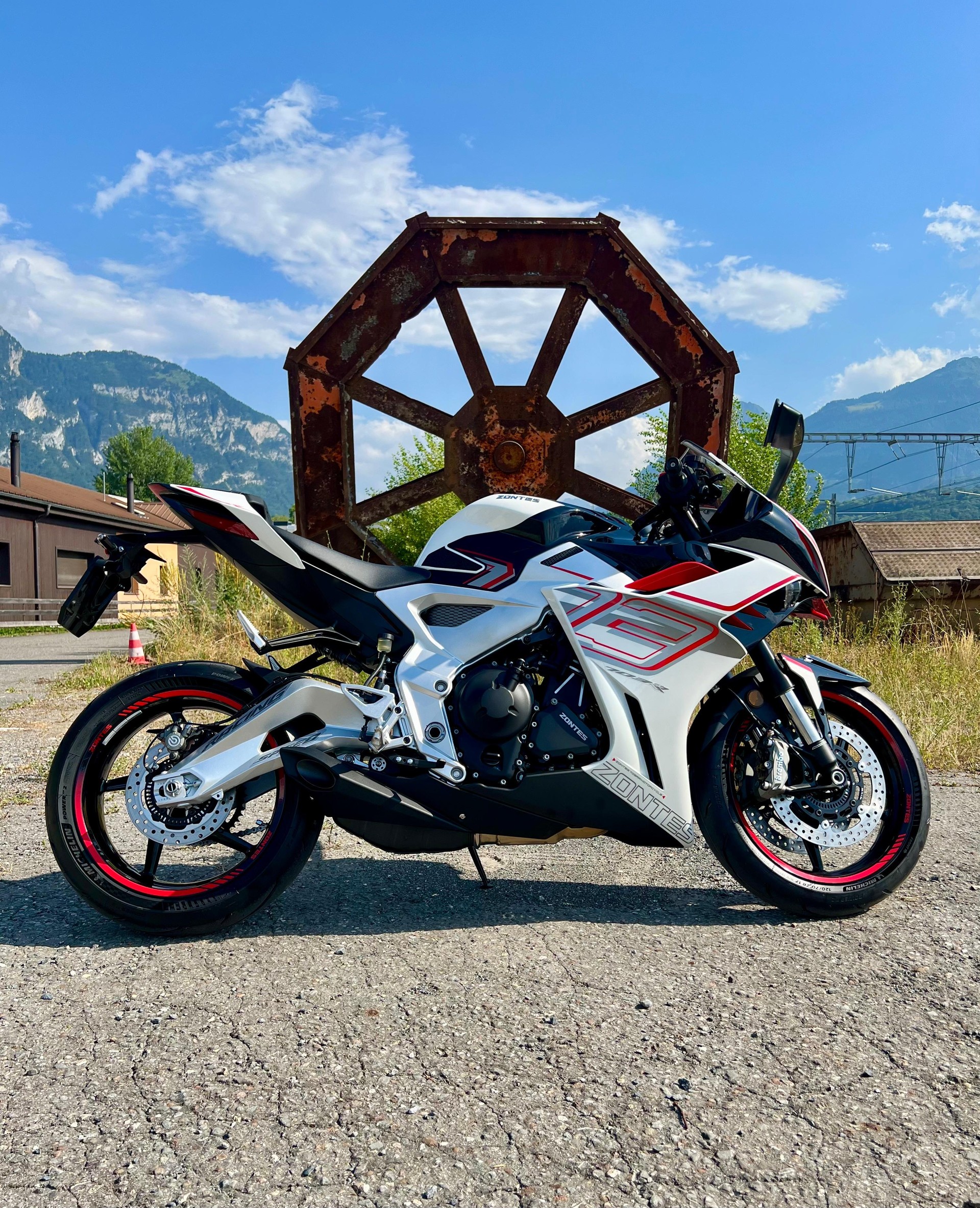 ZONTES 703 RR