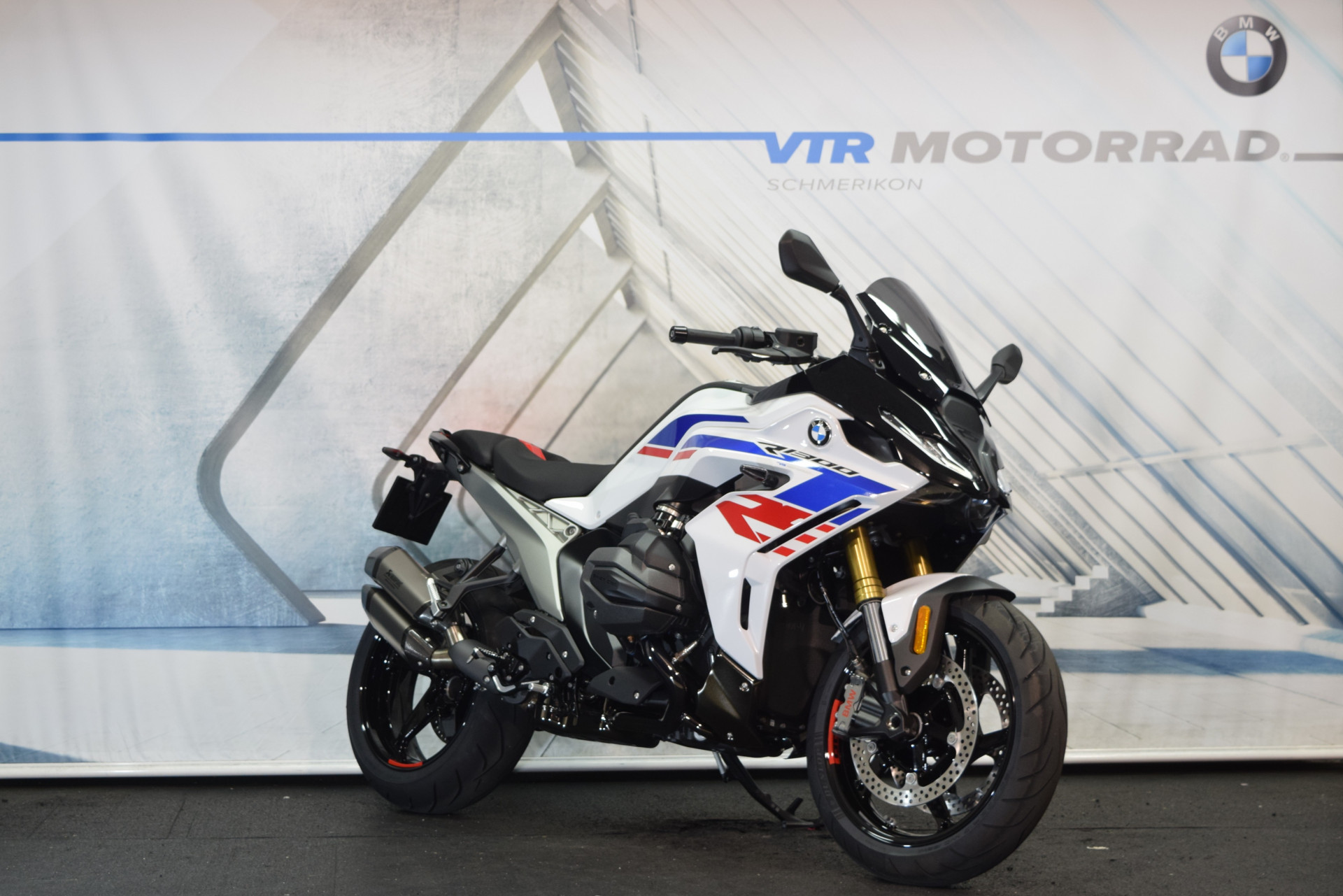 BMW R 1300 RS Performance Sofort verfügbar!-image-0