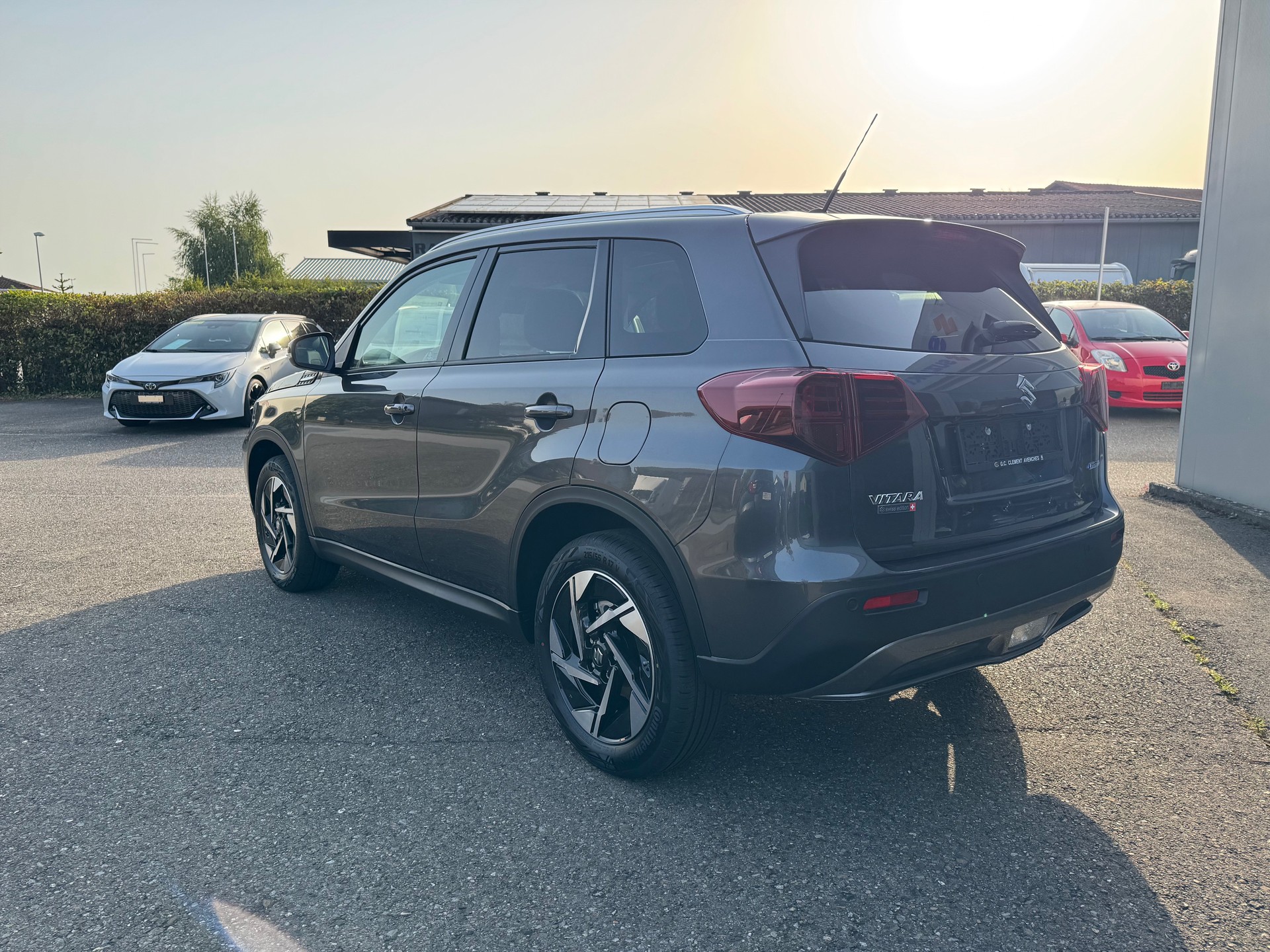 SUZUKI Vitara 1.4 Boosterjet Compact Top Hybrid-image-3