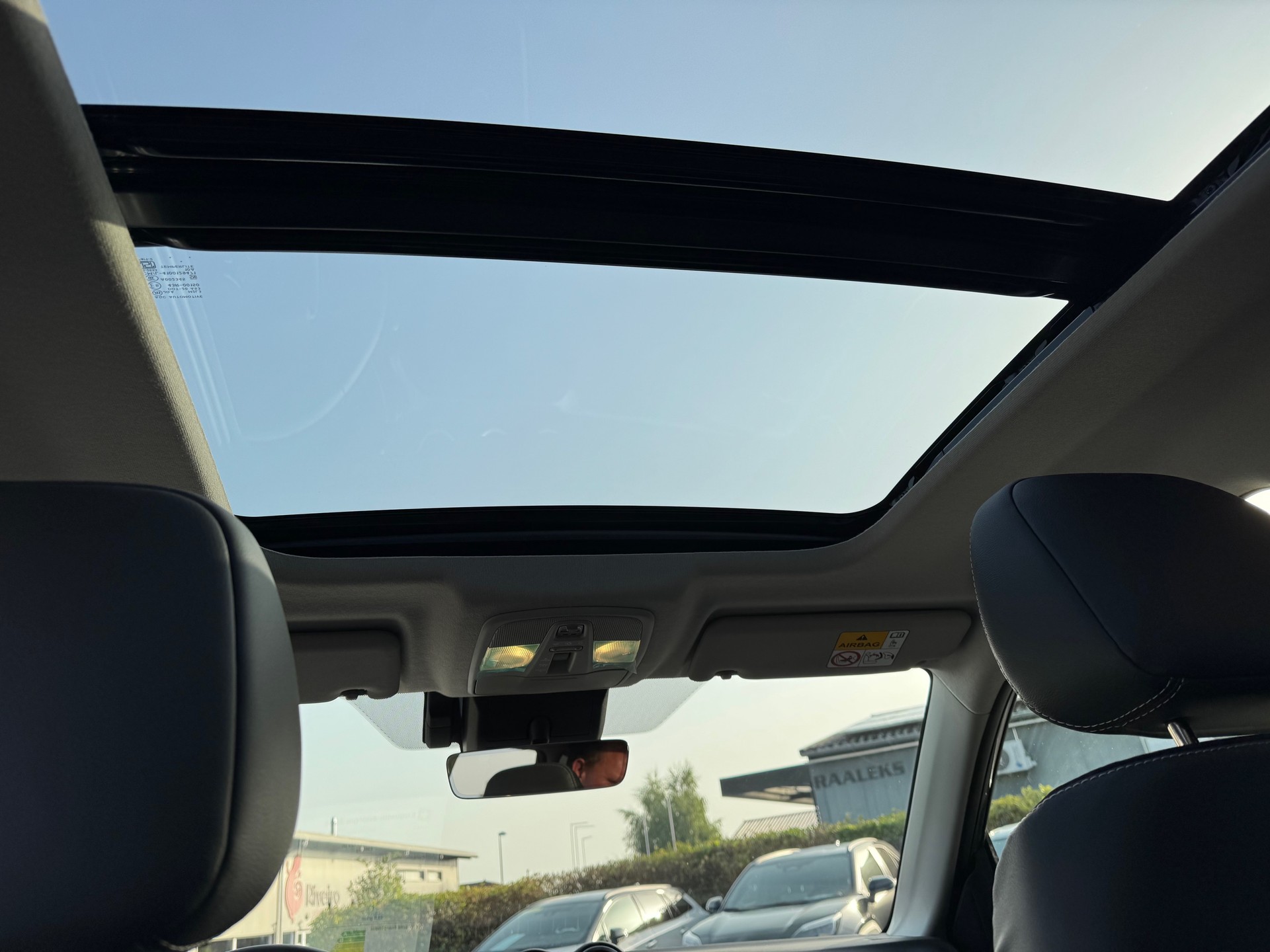SUZUKI Vitara 1.4 Boosterjet Compact Top Hybrid-image-6