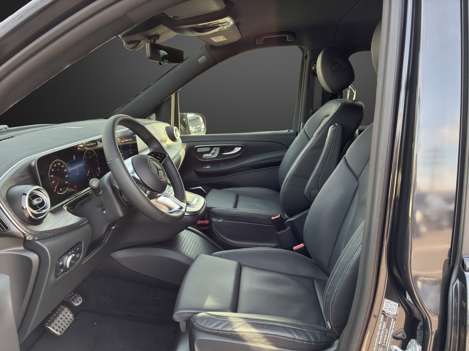 MERCEDES-BENZ V 300 d lang Exclusive 4Matic 9G-Tronic-image-9