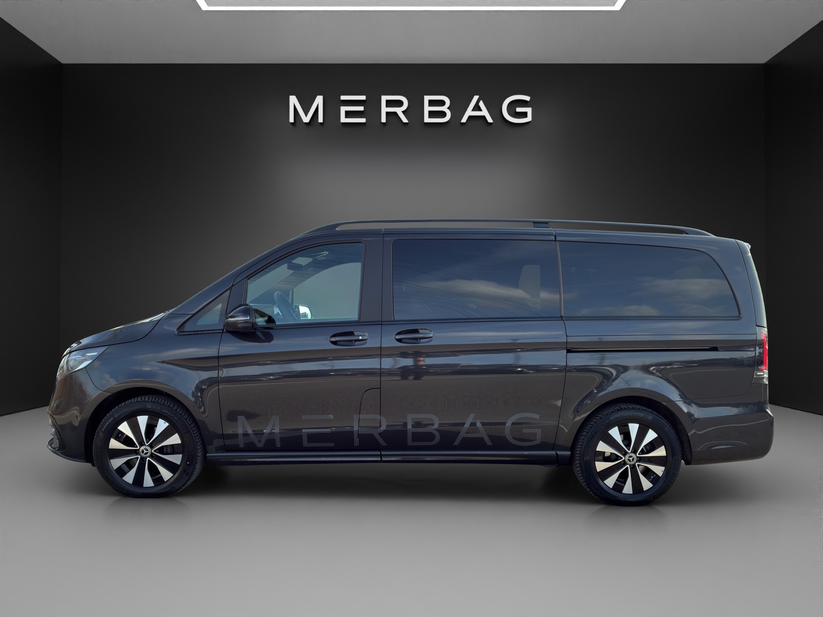 MERCEDES-BENZ V 300 d lang Exclusive 4Matic 9G-Tronic-image-2