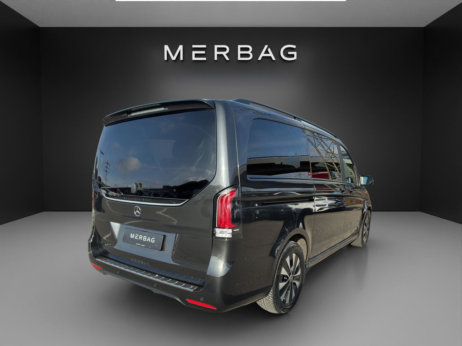MERCEDES-BENZ V 300 d lang Exclusive 4Matic 9G-Tronic-image-6