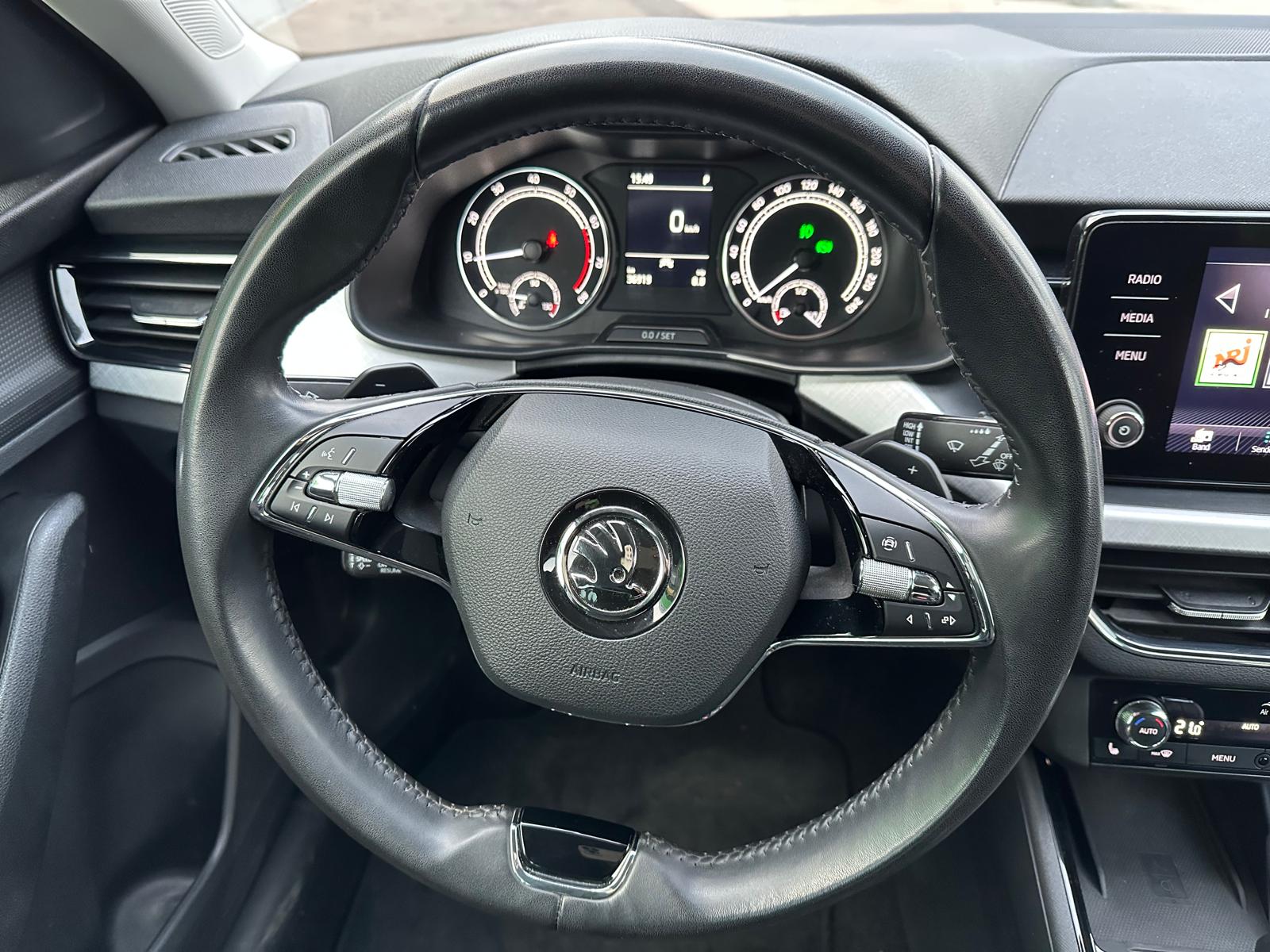 SKODA Scala 1.0 TSI Tour DSG-image-11