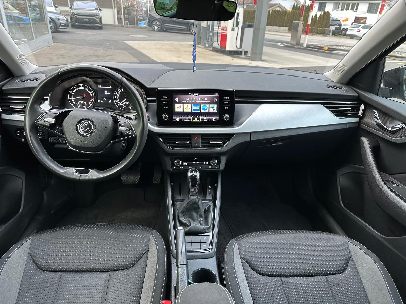 SKODA Scala 1.0 TSI Tour DSG-image-10