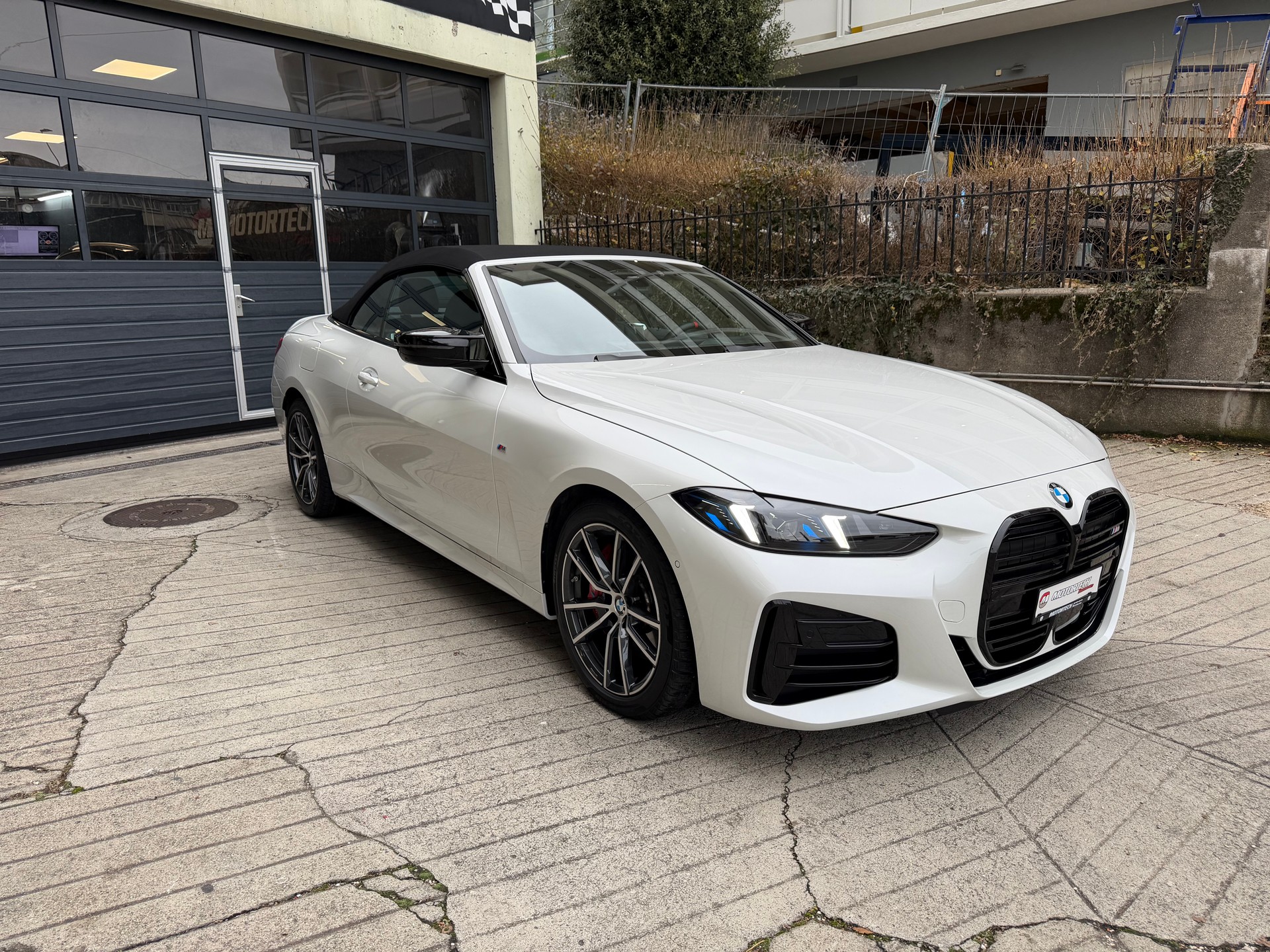 BMW M440i xDrive 48V Cabriolet M Sport Pro Steptronic-image-1