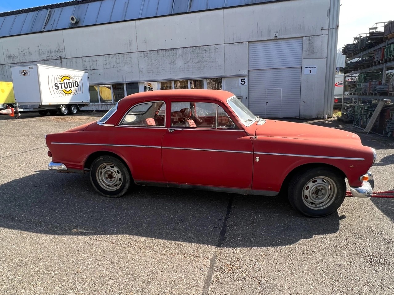 VOLVO 121 Coupé-image-3