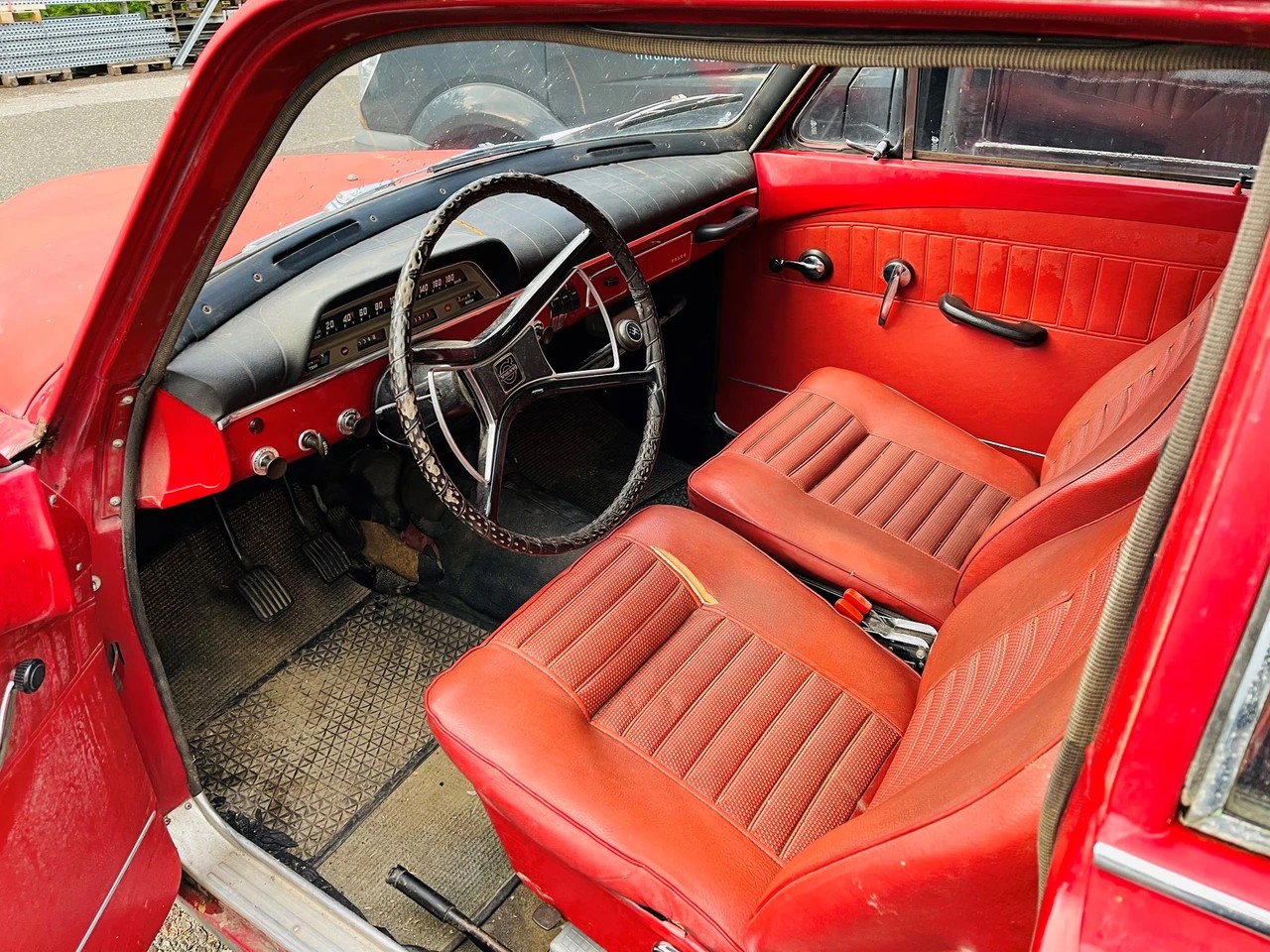 VOLVO 121 Coupé-image-9