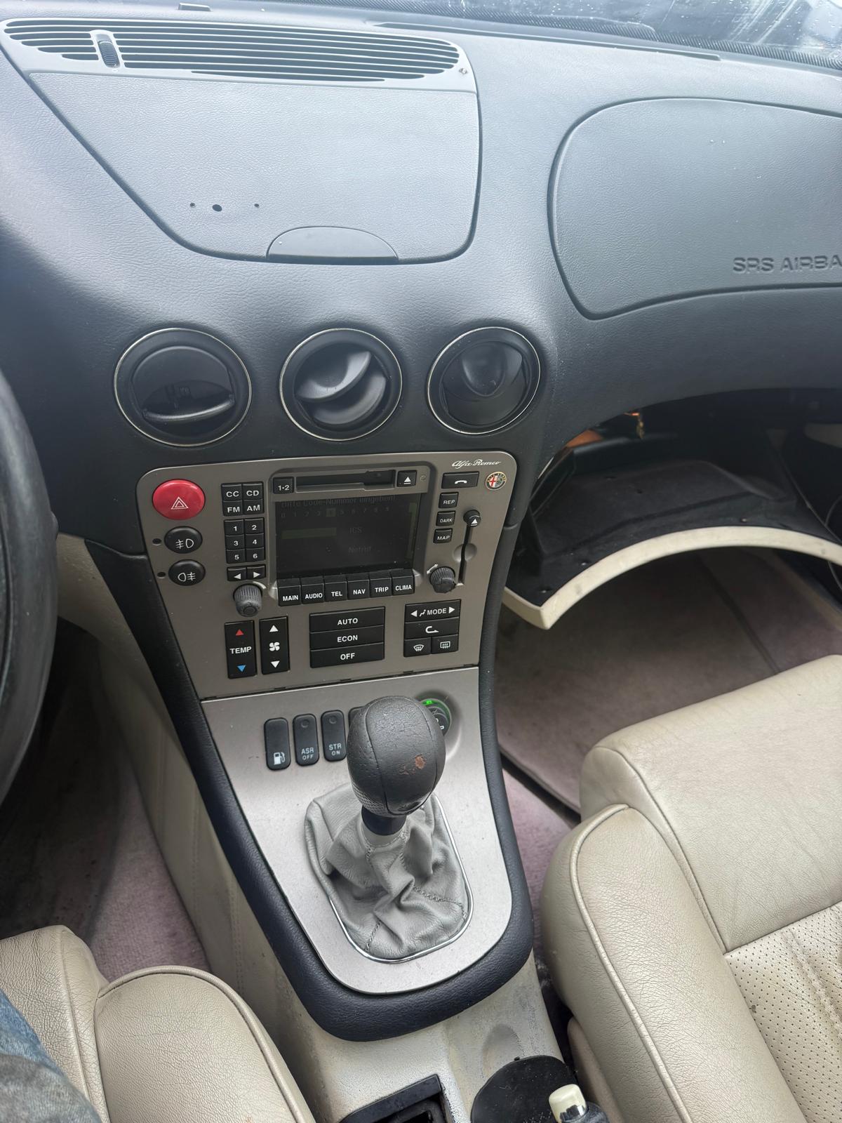 ALFA ROMEO 166 2.0 TS 16V Distinctive-image-11
