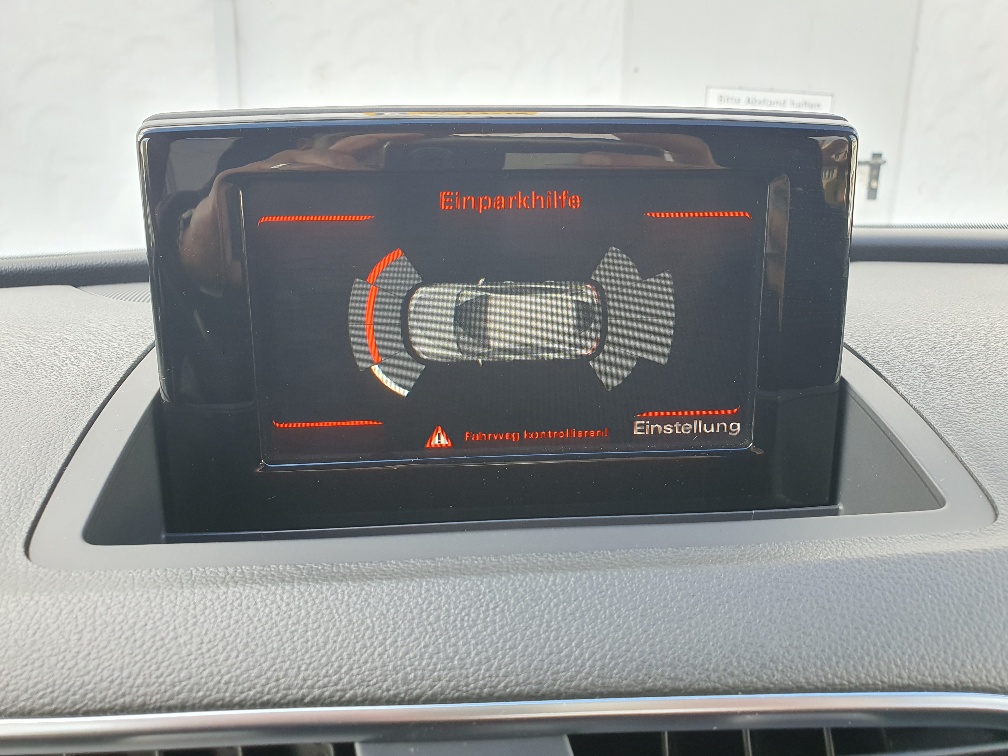 AUDI Q3 2.0 TDI Quattro S-Tronic-image-10