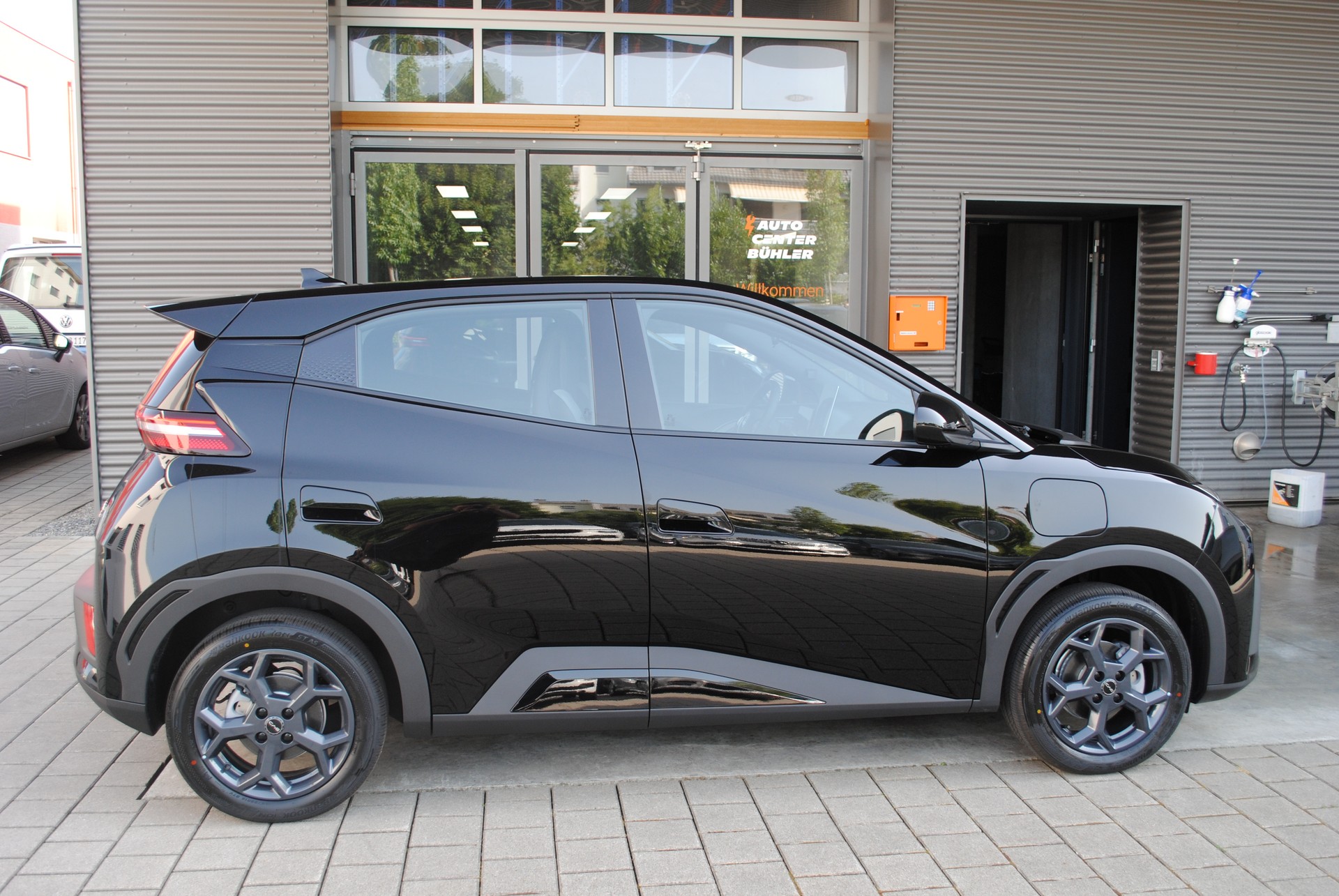 BYD Dolphin Surf 43 kWh Comfort-image-10