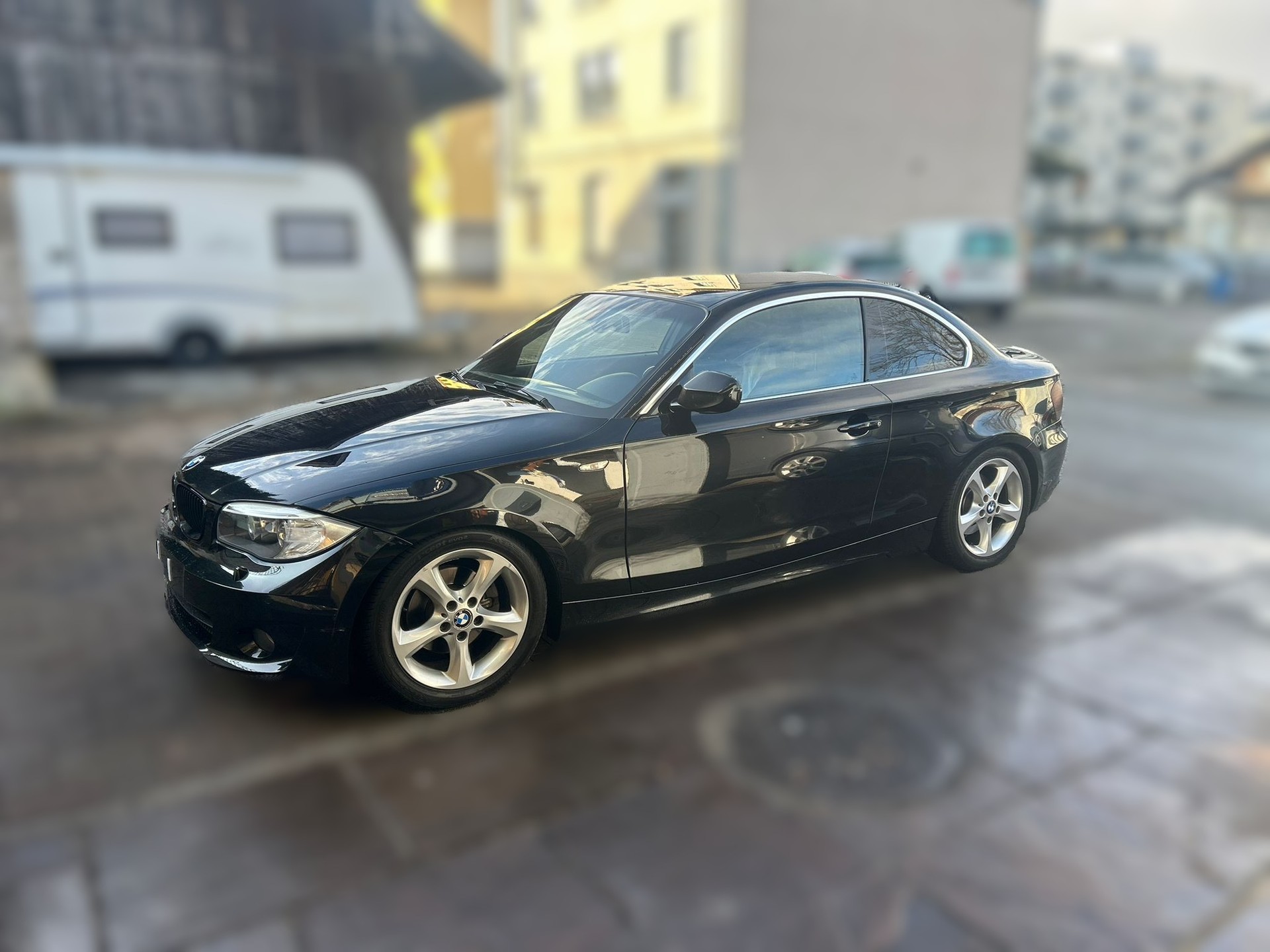 BMW 125i Coupé Steptronic-showroom-element-2