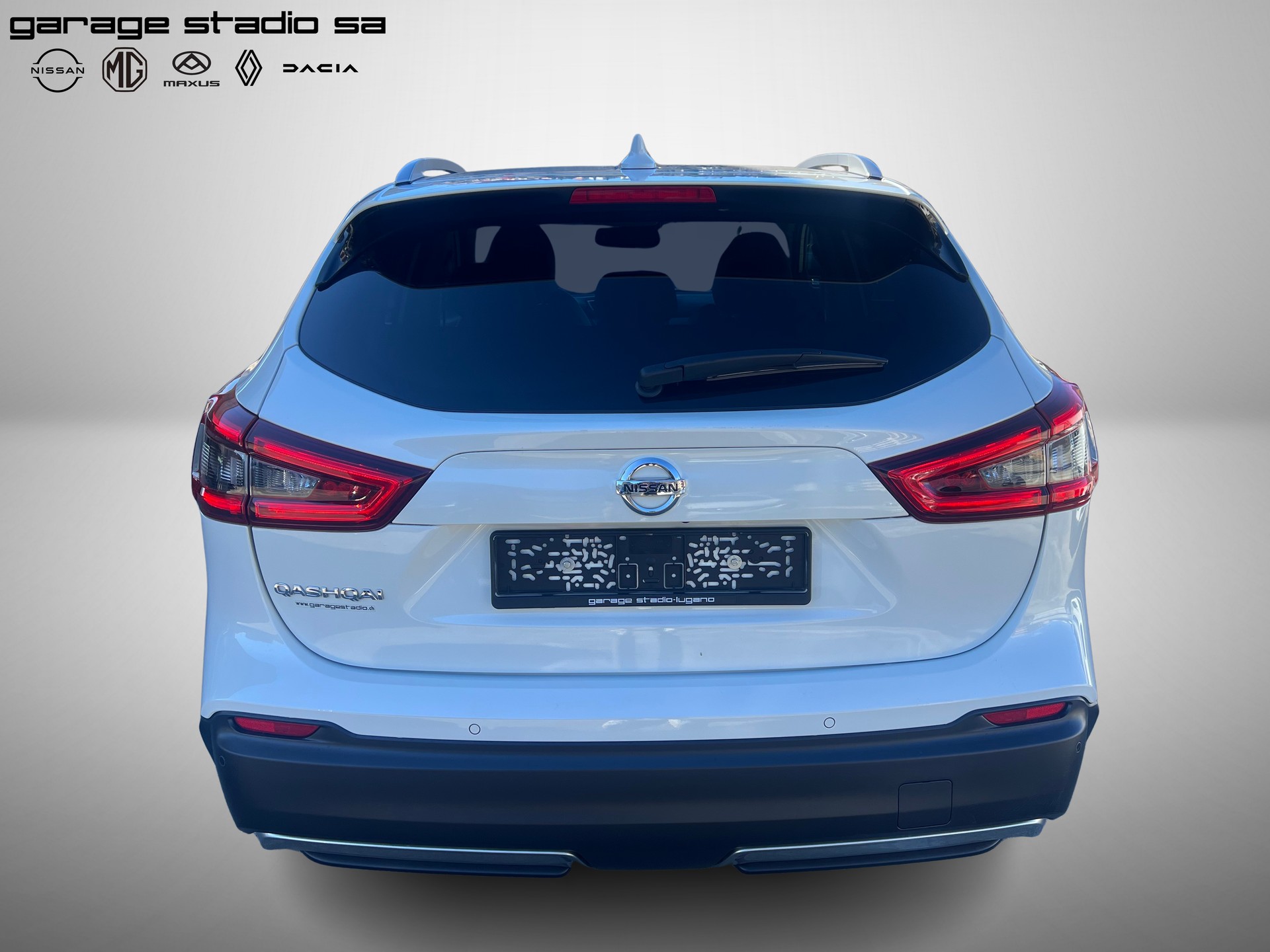 NISSAN Qashqai 1.6 dCi tekna ALL-MODE 4x4-image-1