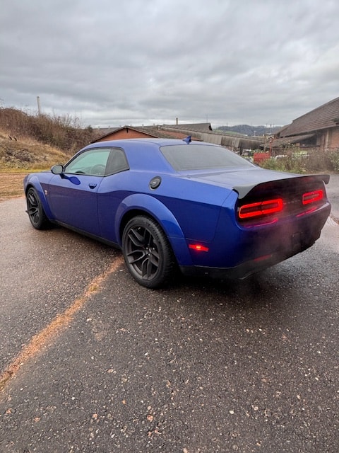 DODGE 6.4 Liter V8 392 ScatPack-image-6