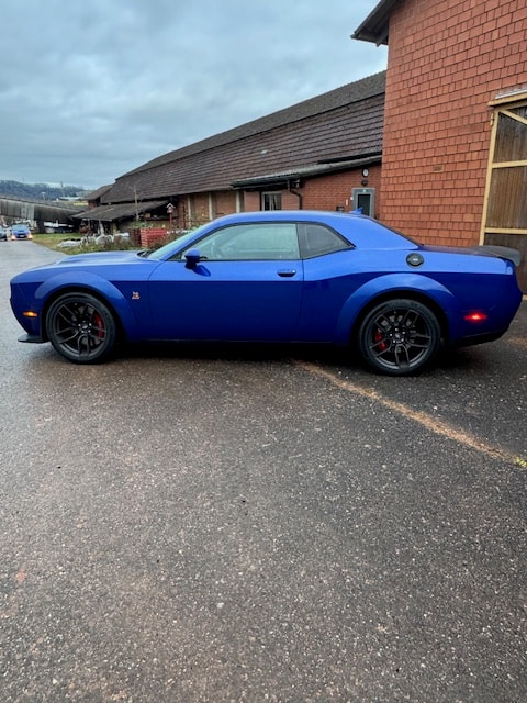 DODGE 6.4 Liter V8 392 ScatPack-image-7