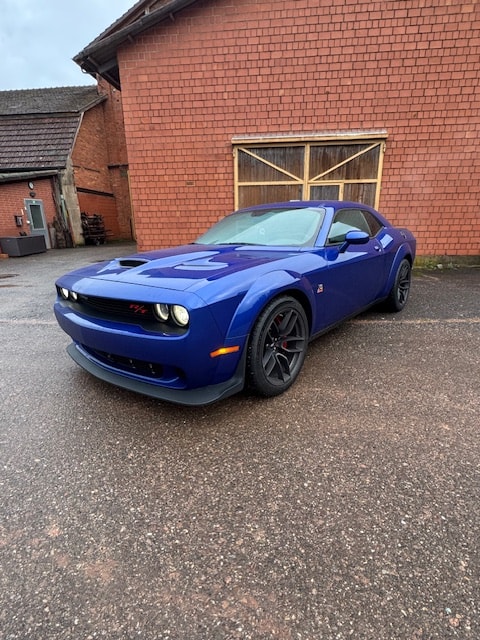 DODGE 6.4 Liter V8 392 ScatPack