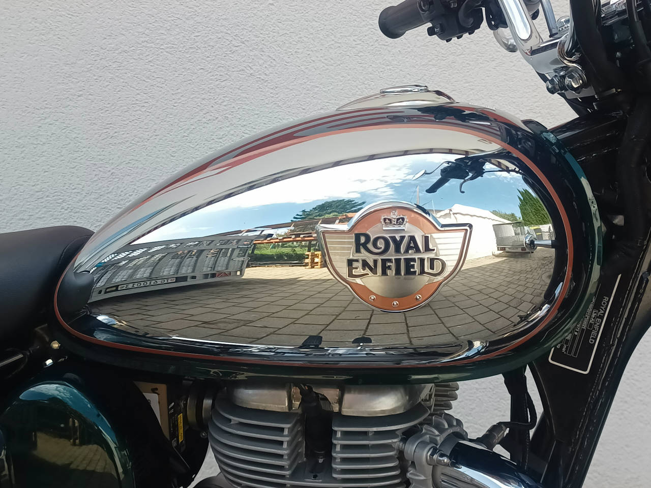 ROYAL ENFIELD Classic 350 Dark-image-6