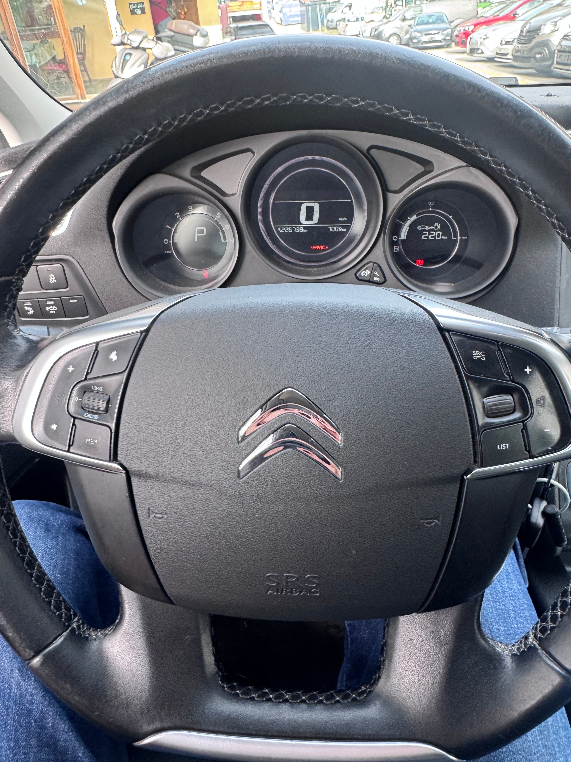 CITROEN C4 1.2 Pure Tech Shine Automatic-image-11