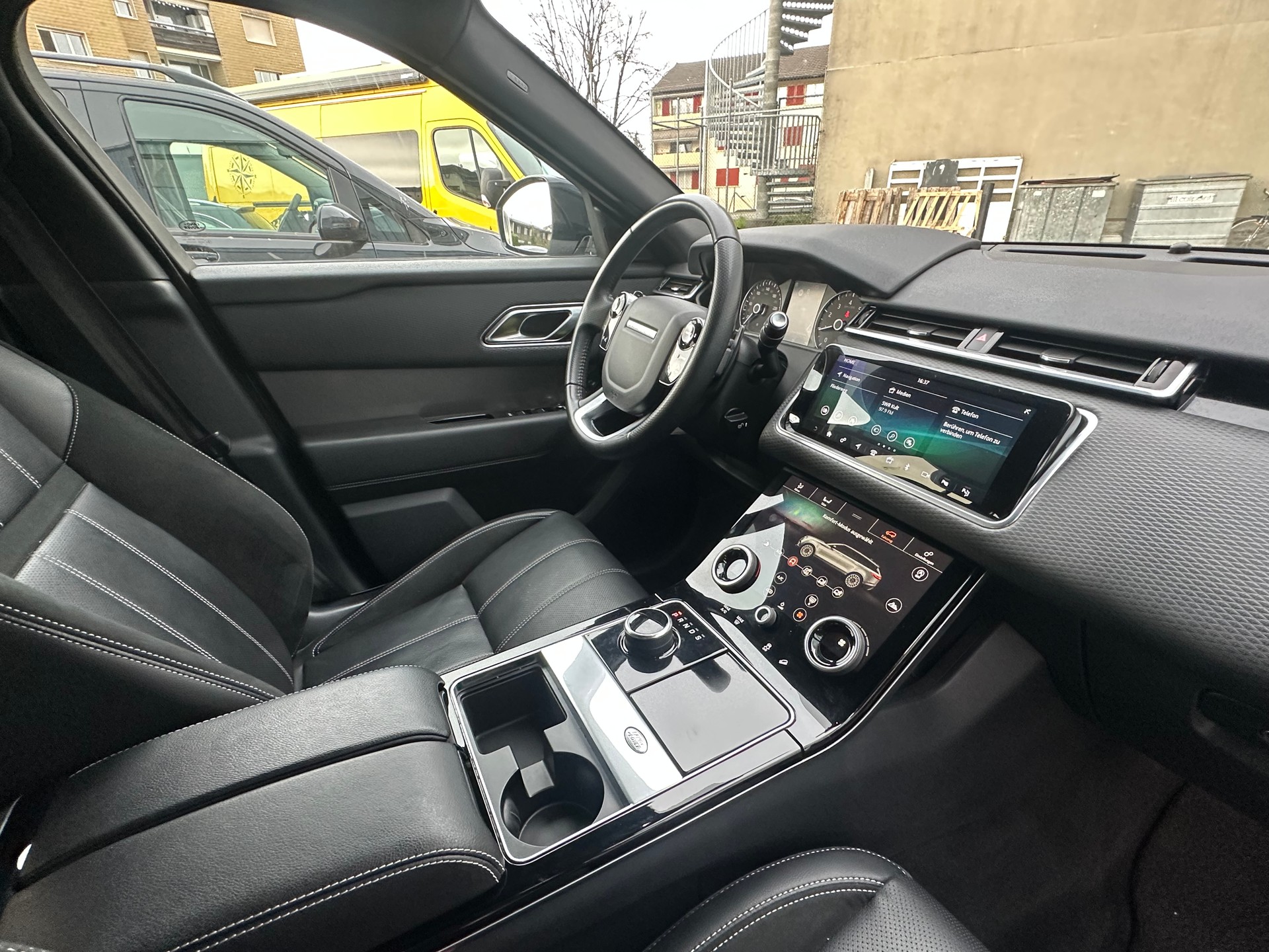 LAND ROVER Range Rover Velar P 250 HSE Automatic-image-13
