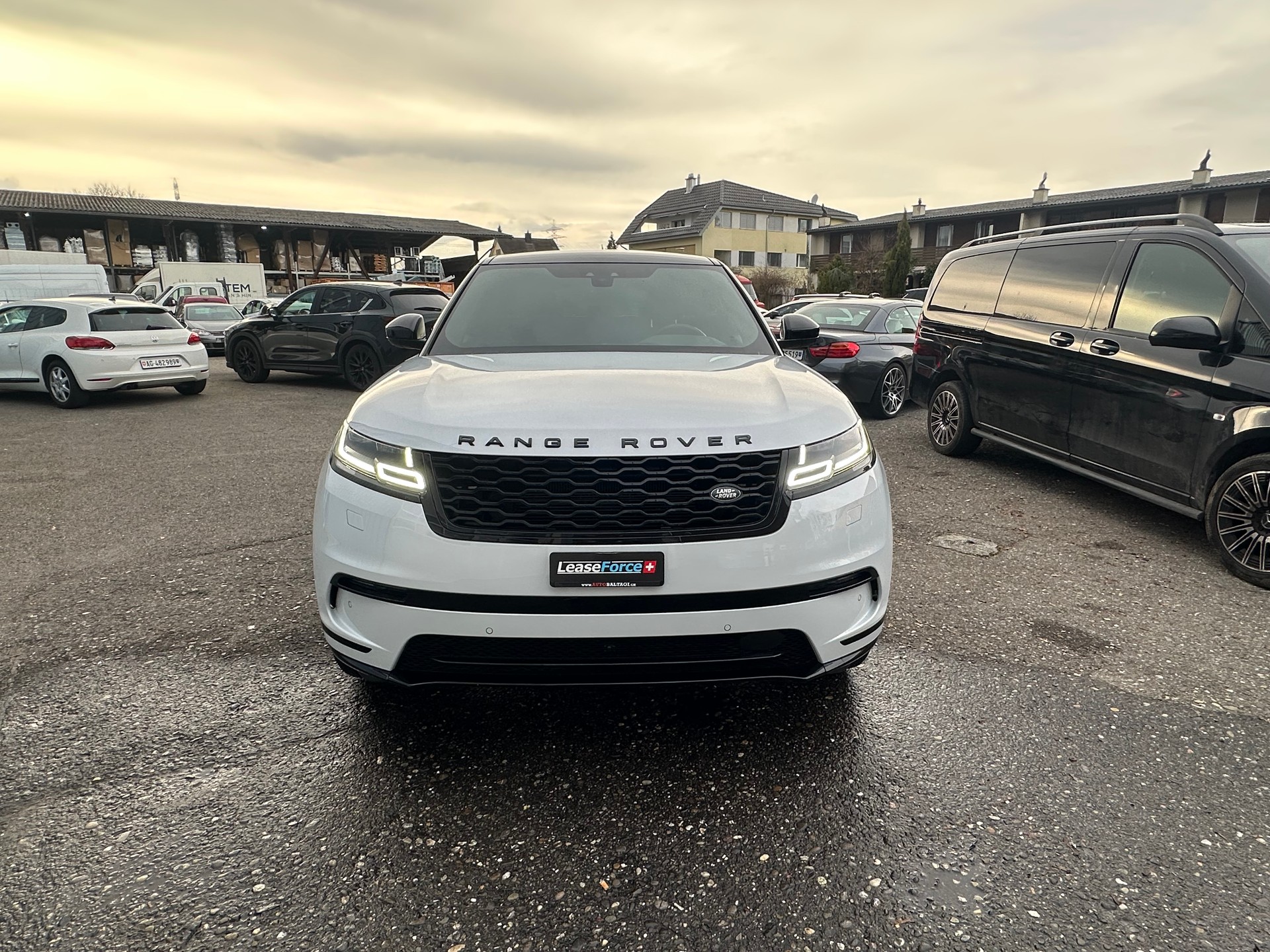 LAND ROVER Range Rover Velar P 250 HSE Automatic-image-2