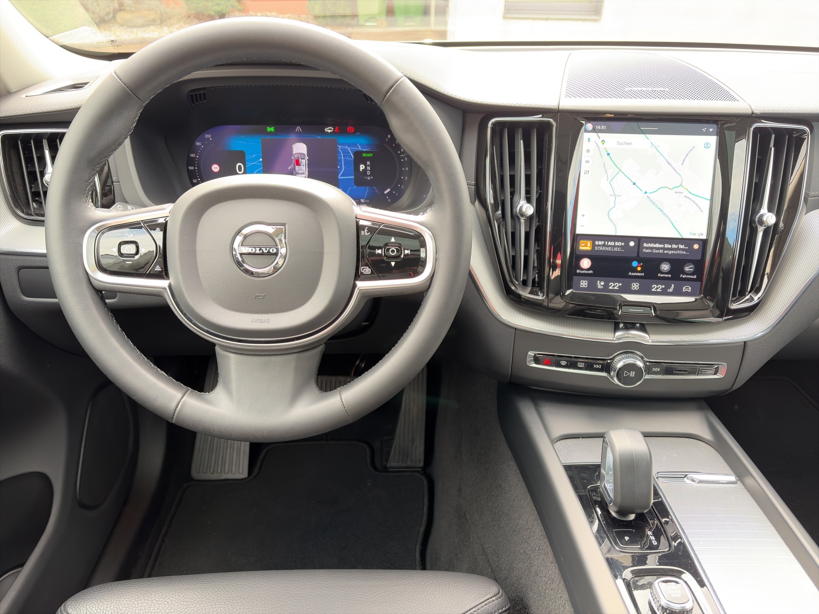 VOLVO XC60 2.0 T8 TE Ultimate Dark eAWD-image-8