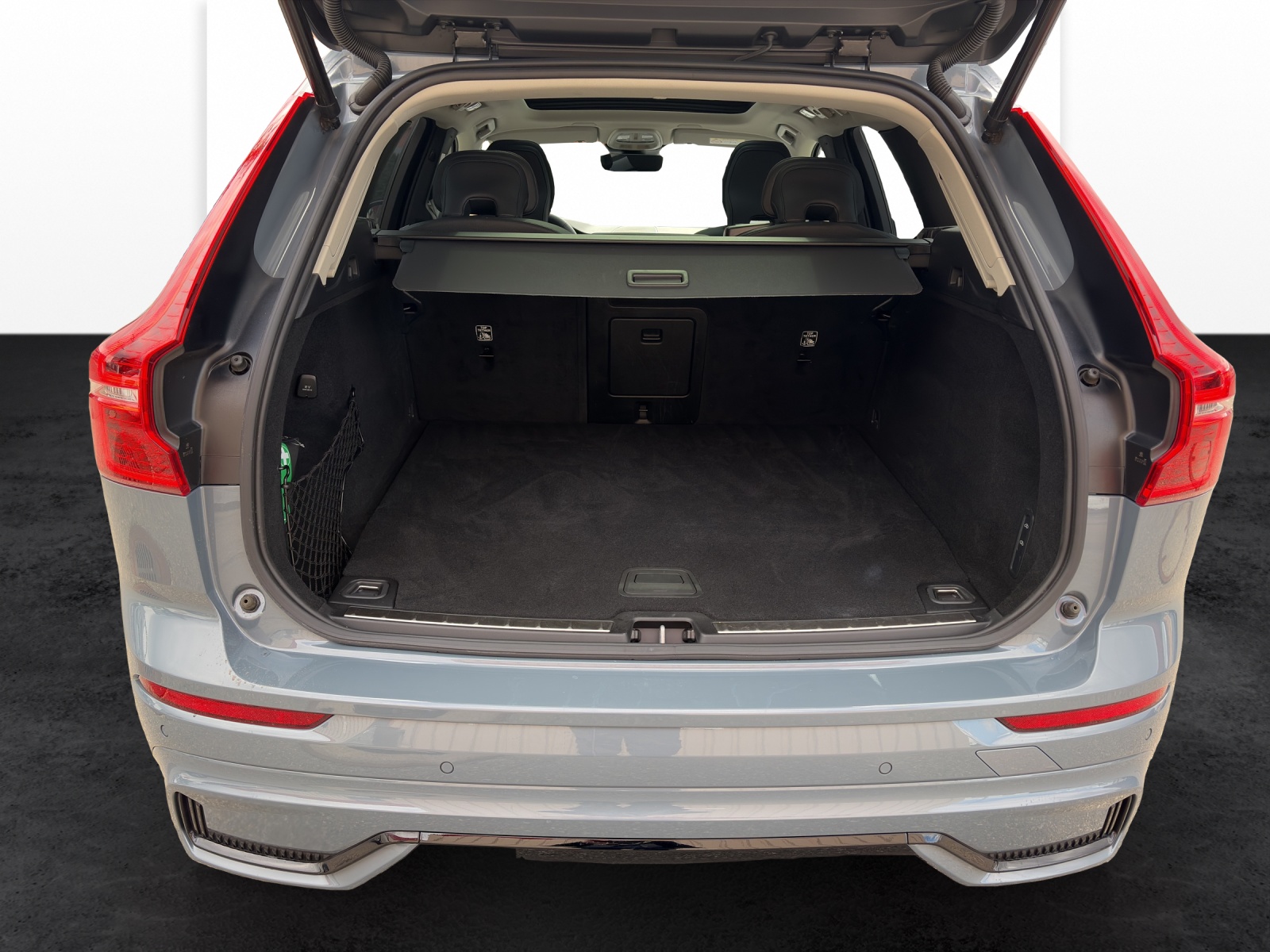VOLVO XC60 2.0 T8 TE Ultimate Dark eAWD-image-18
