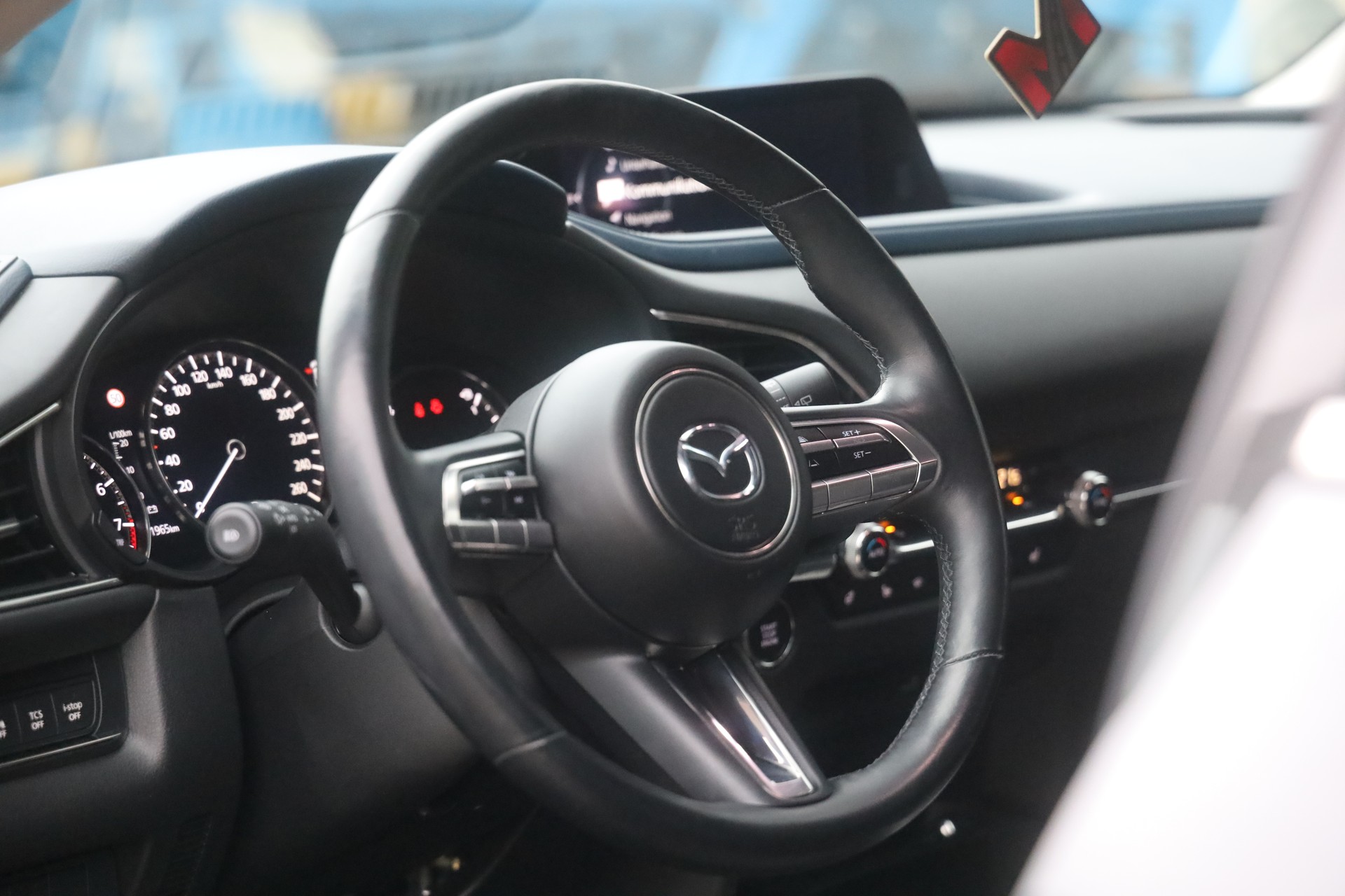 MAZDA CX-30 SKYACTIV-X M Hybrid 180 Revolution FWD Automat-image-9