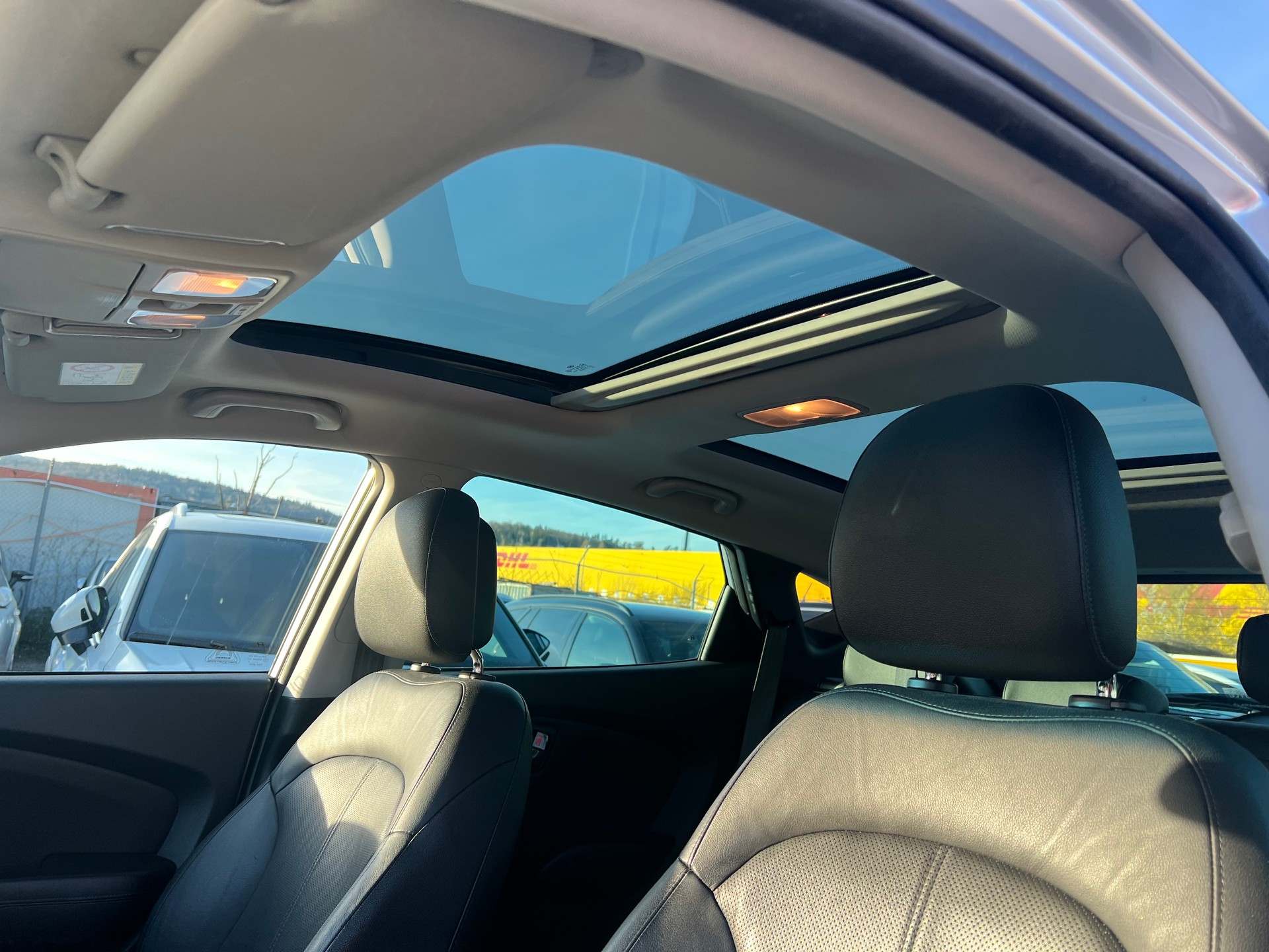 HYUNDAI iX 35 2.0 CRDi GO! Plus 4WD Automatic-image-24