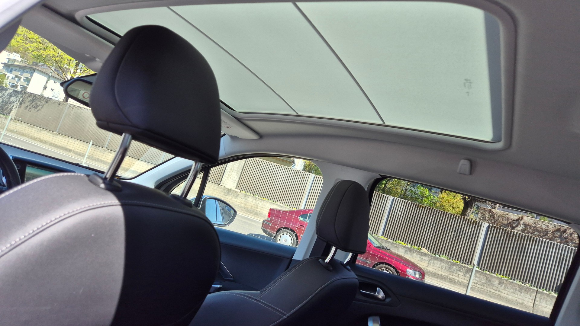 PEUGEOT 2008 1.6 VTI Active Automatic-image-10
