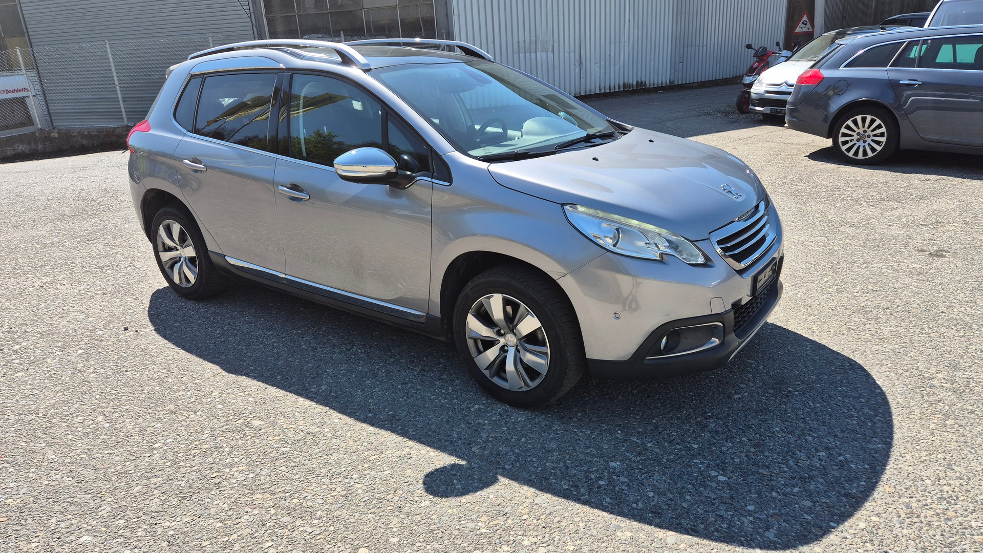 PEUGEOT 2008 1.6 VTI Active Automatic-image-3