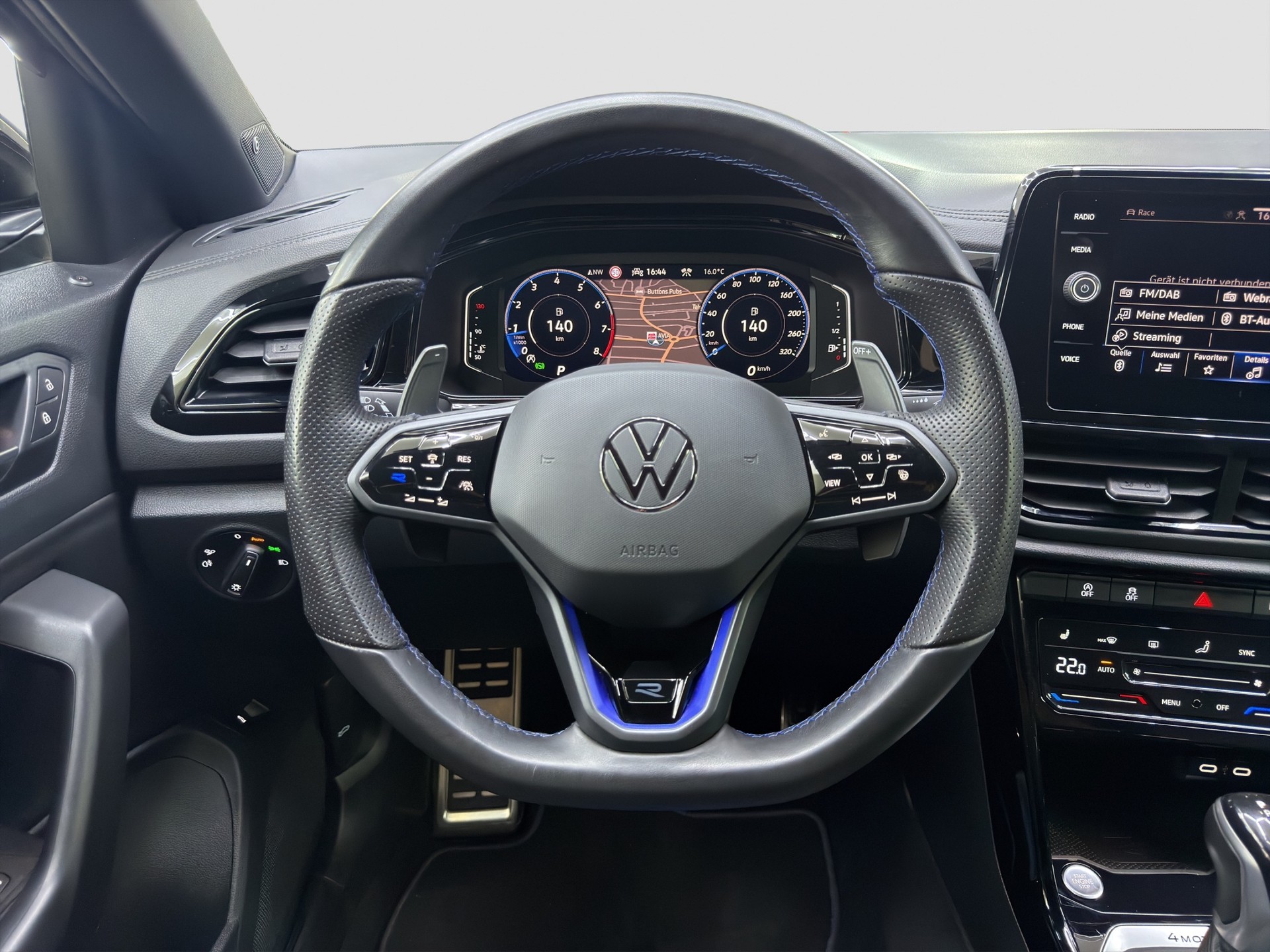 VW T-Roc 2.0 TSI R Akrapovič DSG 4Motion-image-10