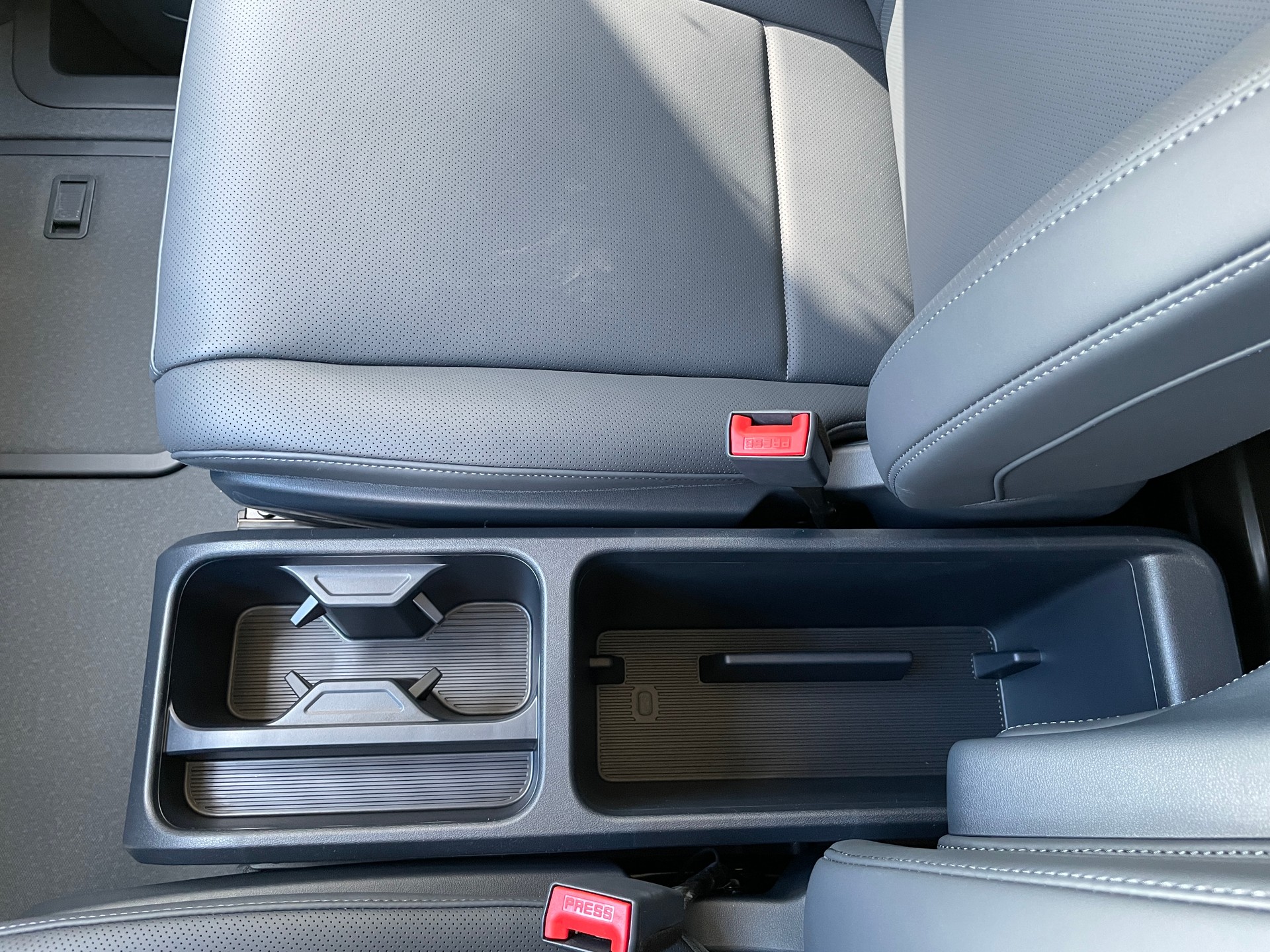 KIA PV5 Cargo 71.2 kWh Elite, 2-Schiebetüren, Wärmepumpe-image-23