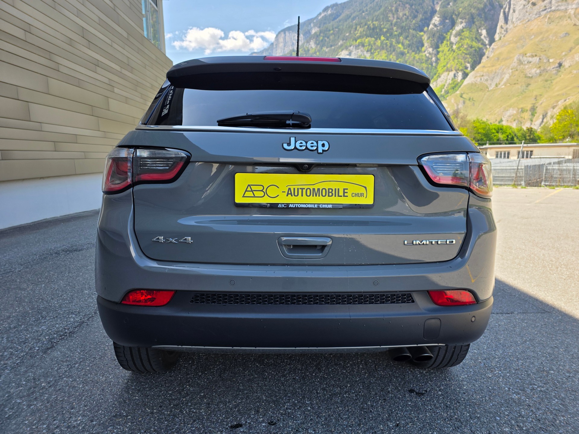 JEEP Compass 1.4 Turbo Limited AWD 9ATX-image-9