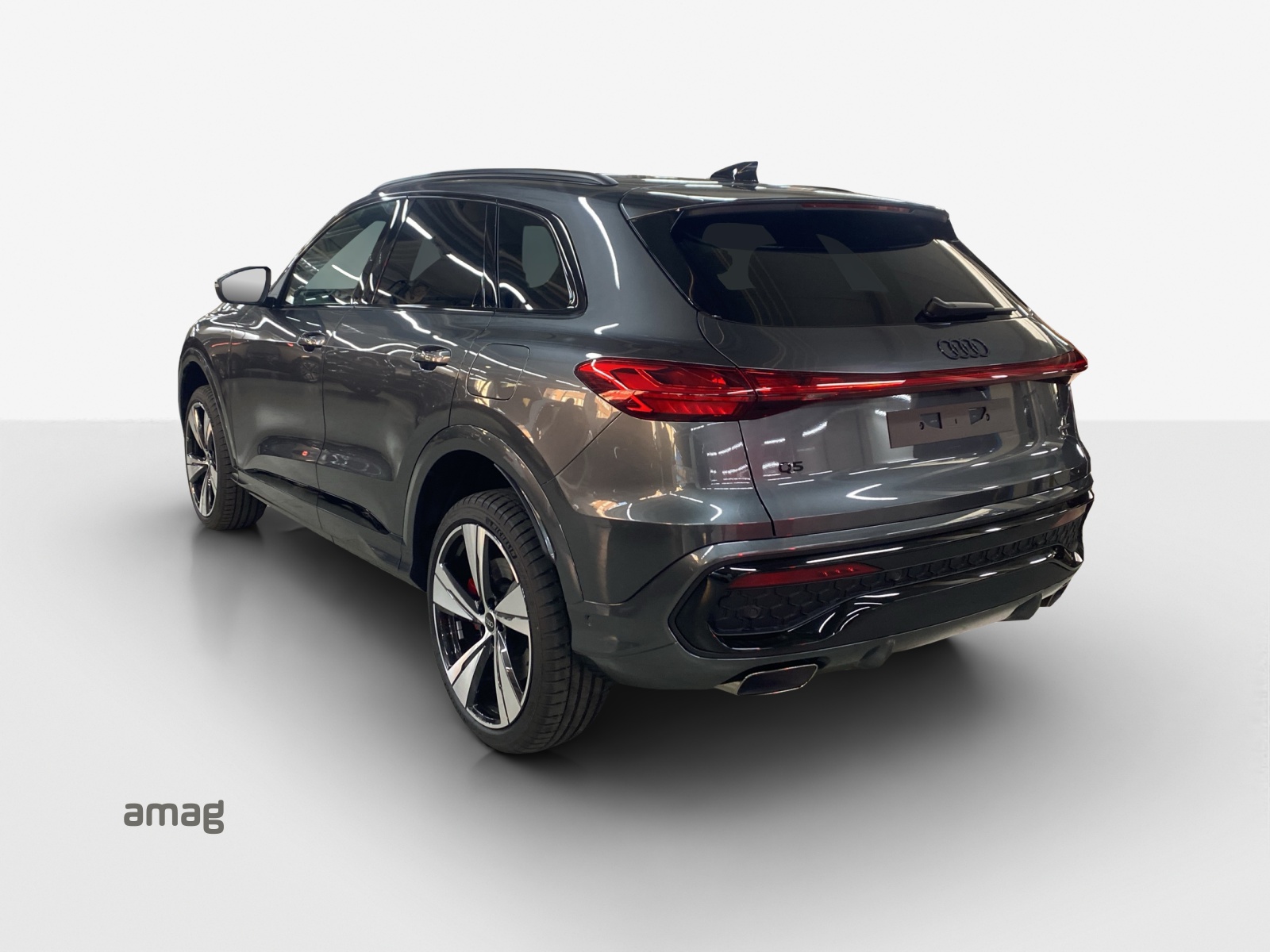 AUDI Q5 e-hybrid quattro 270 kW S-tronic-showroom-element-3