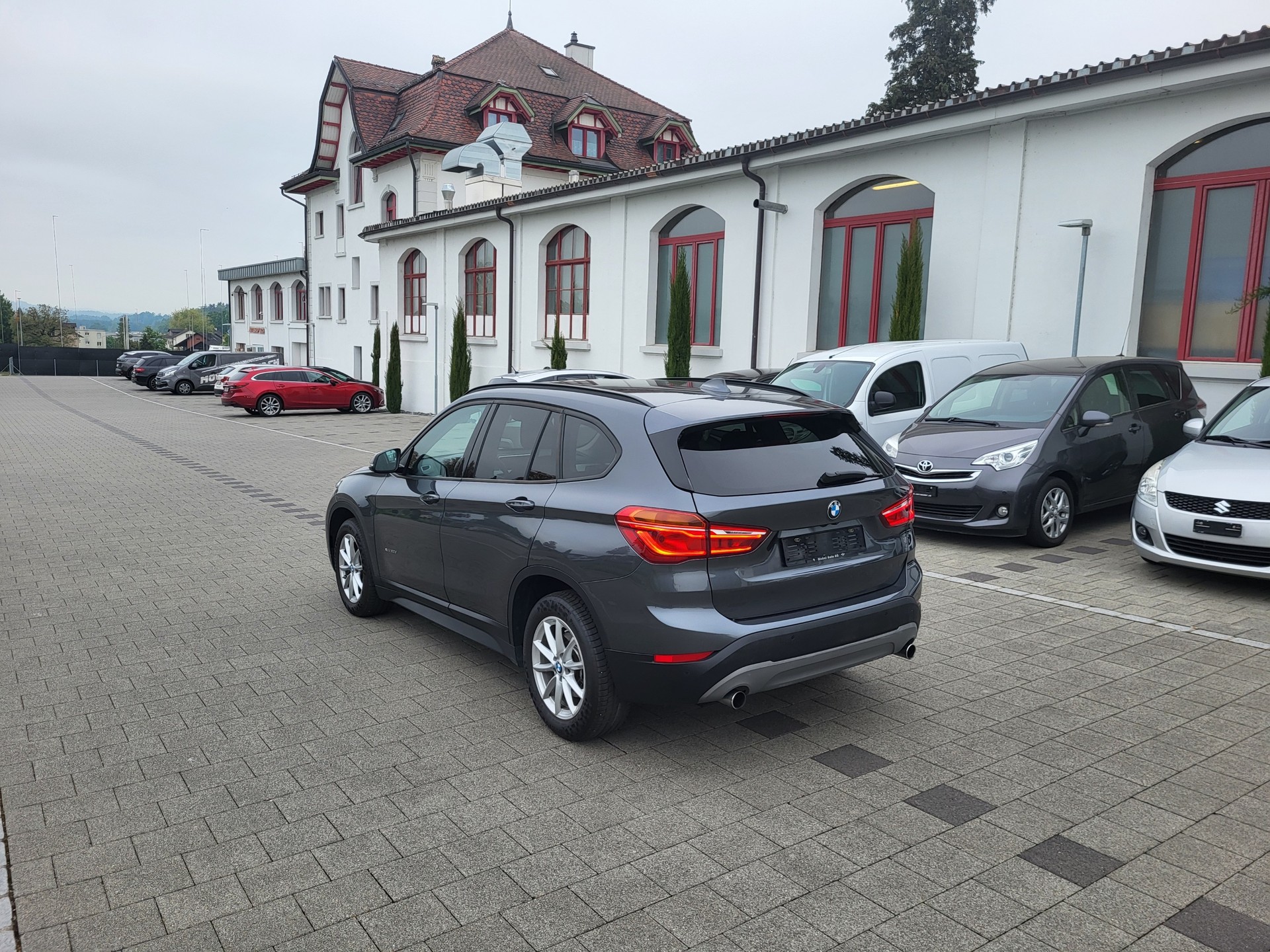 BMW X1 xDrive 20d Sport Line Steptronic-image-2