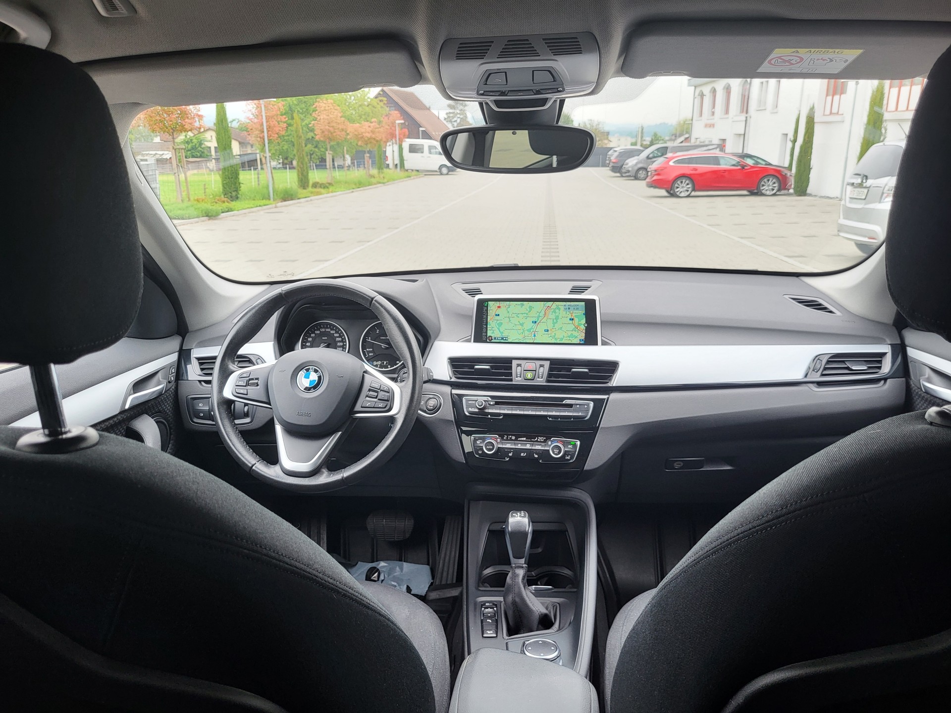 BMW X1 xDrive 20d Sport Line Steptronic-image-5