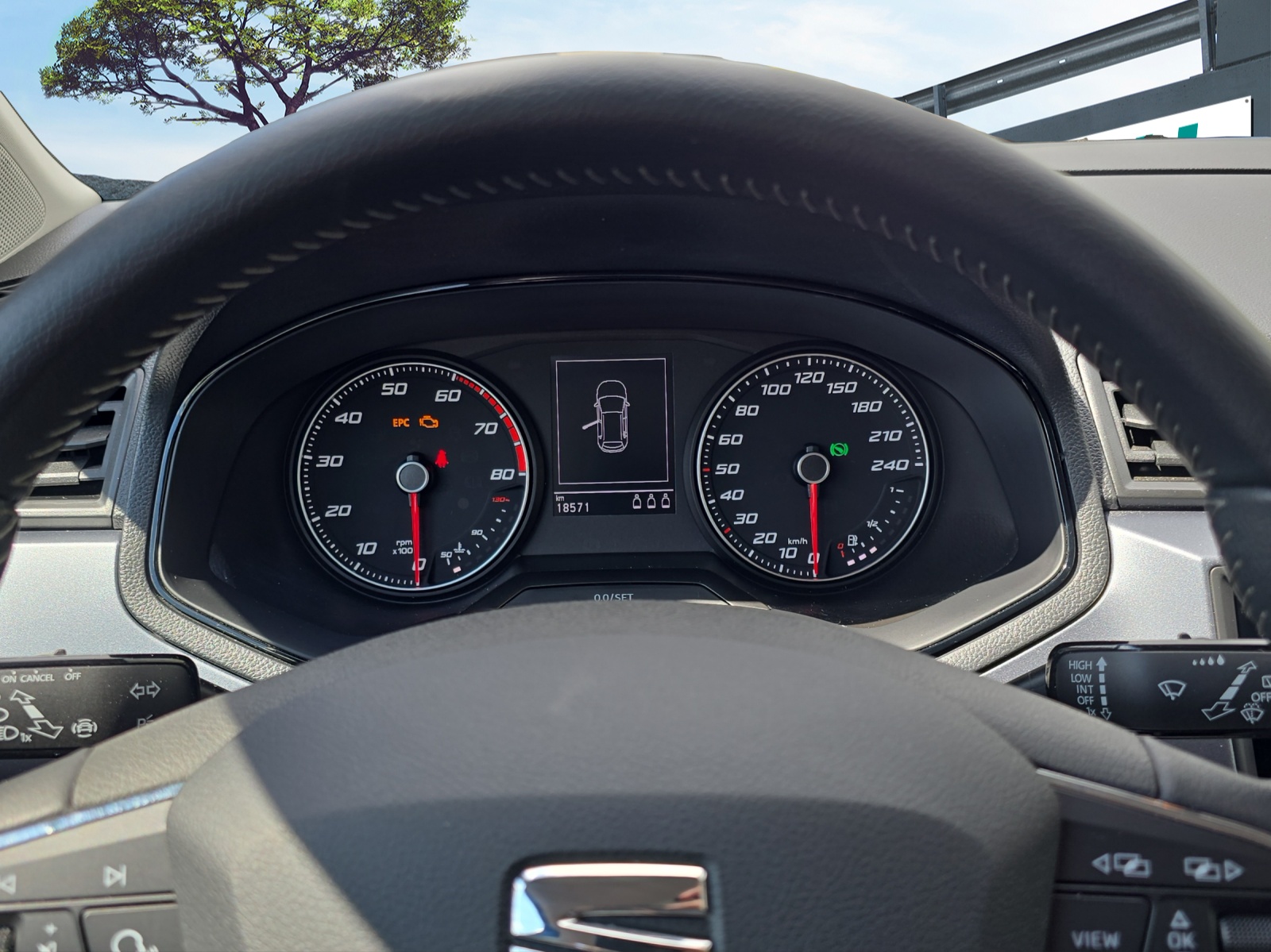 SEAT Arona 1.0 TSI Eco Style DSG-image-11
