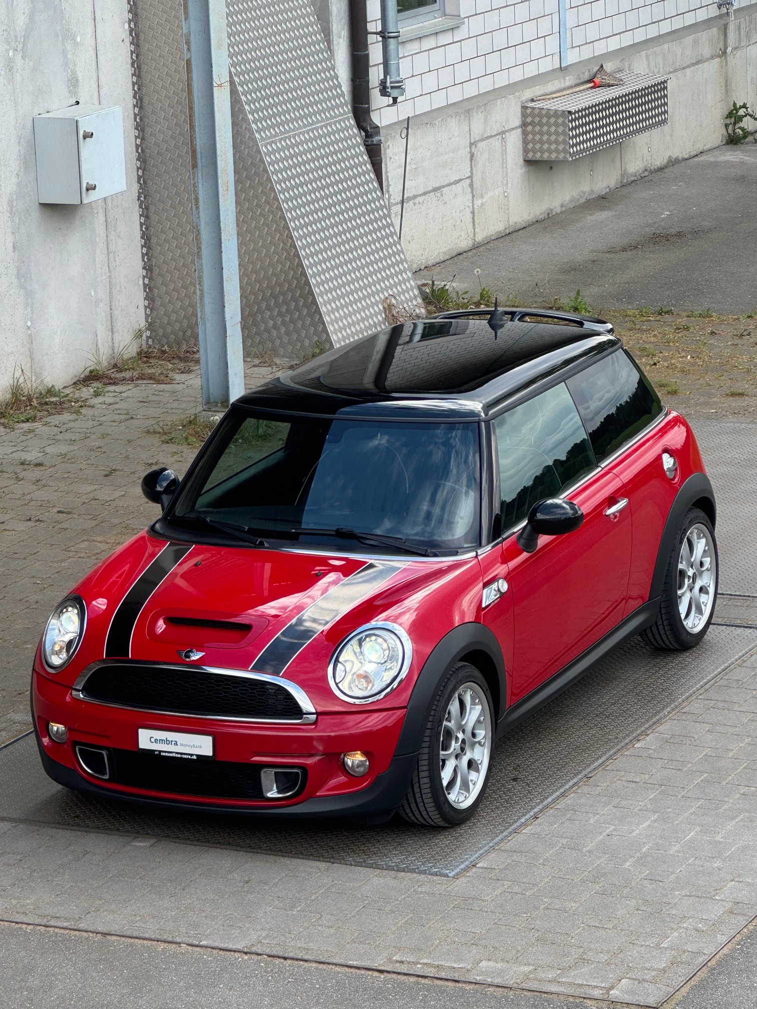 MINI Cooper S-image-9