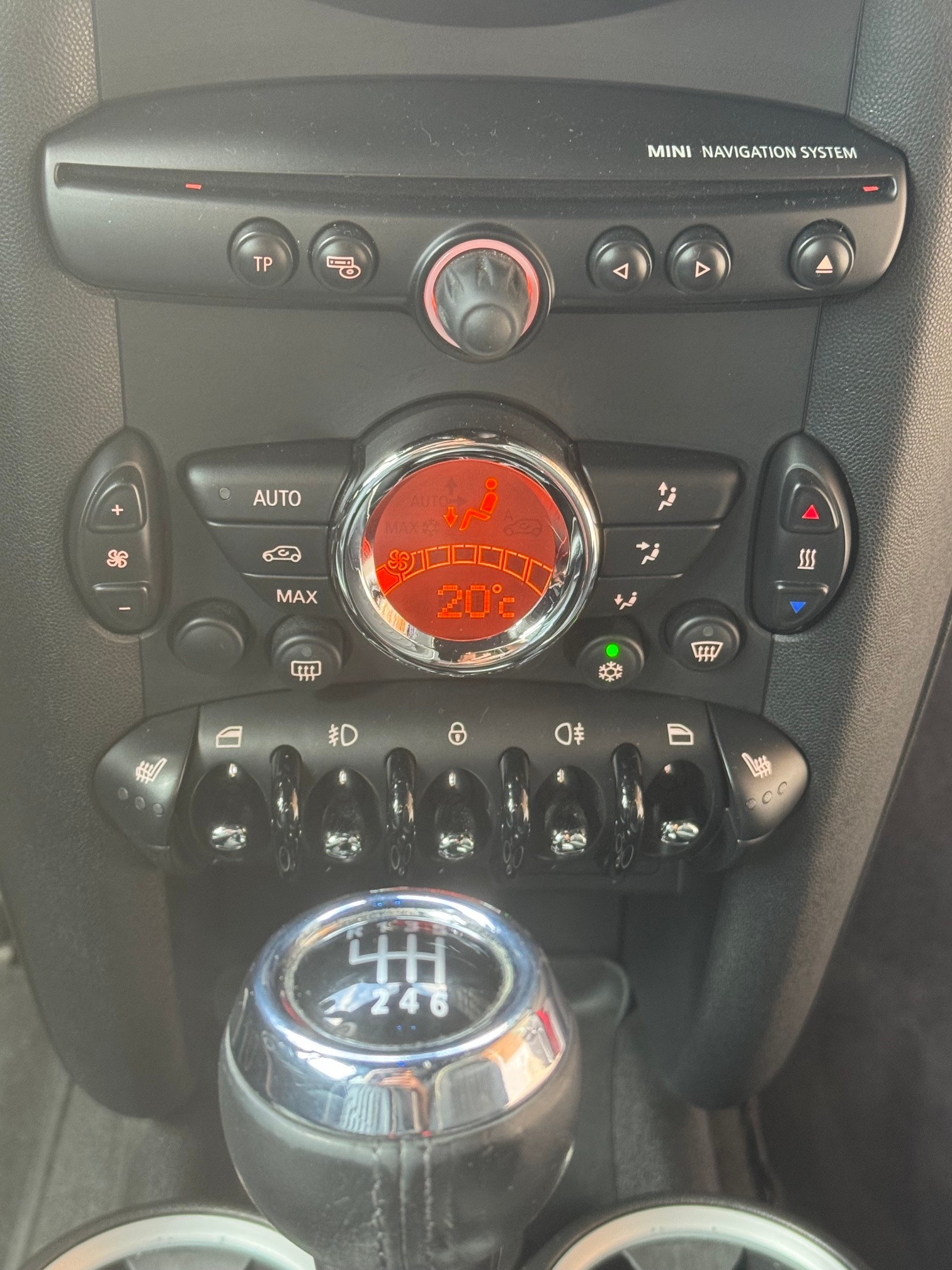 MINI Cooper S-image-15