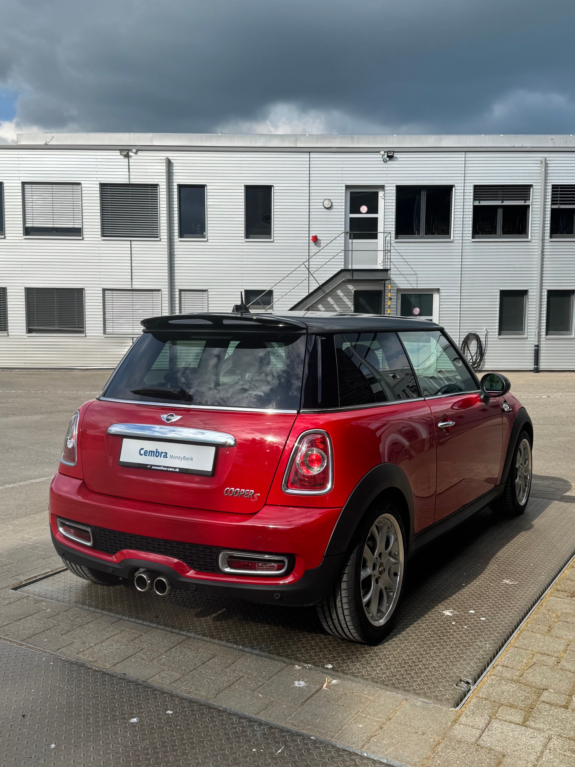 MINI Cooper S-image-8