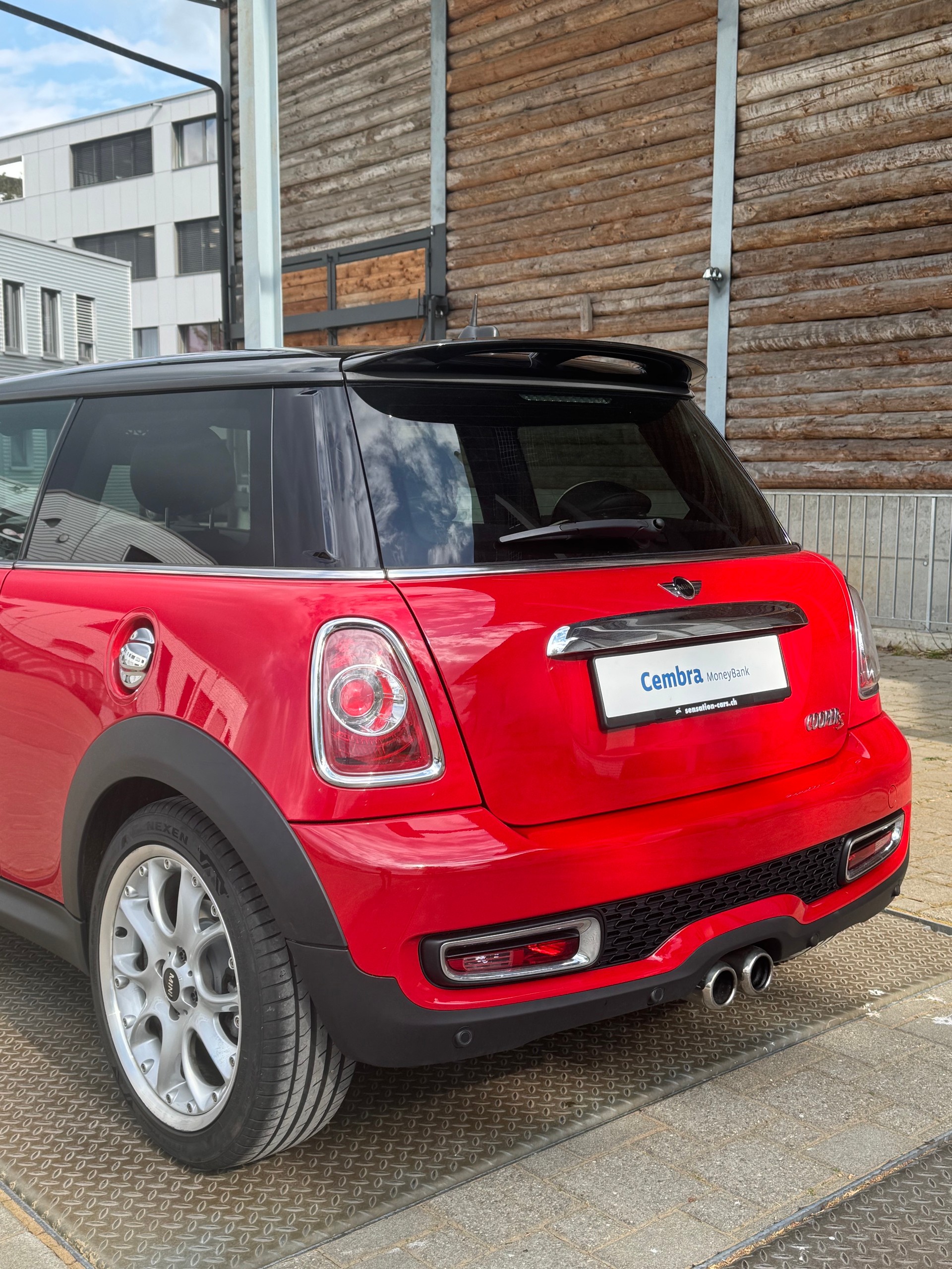 MINI Cooper S-image-6