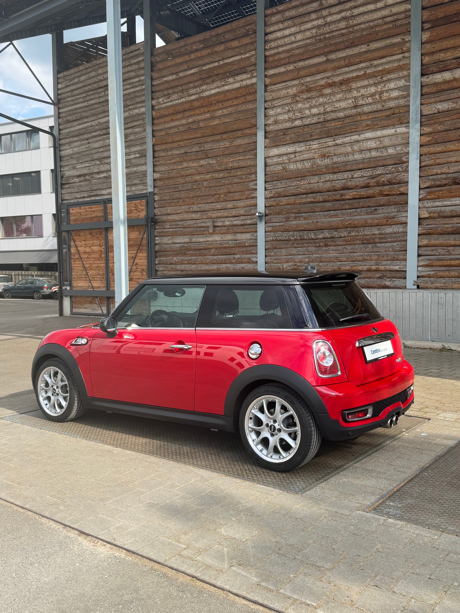 MINI Cooper S-image-5