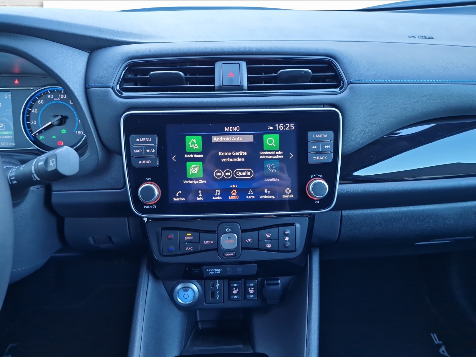 NISSAN Leaf N-Connecta *-image-11