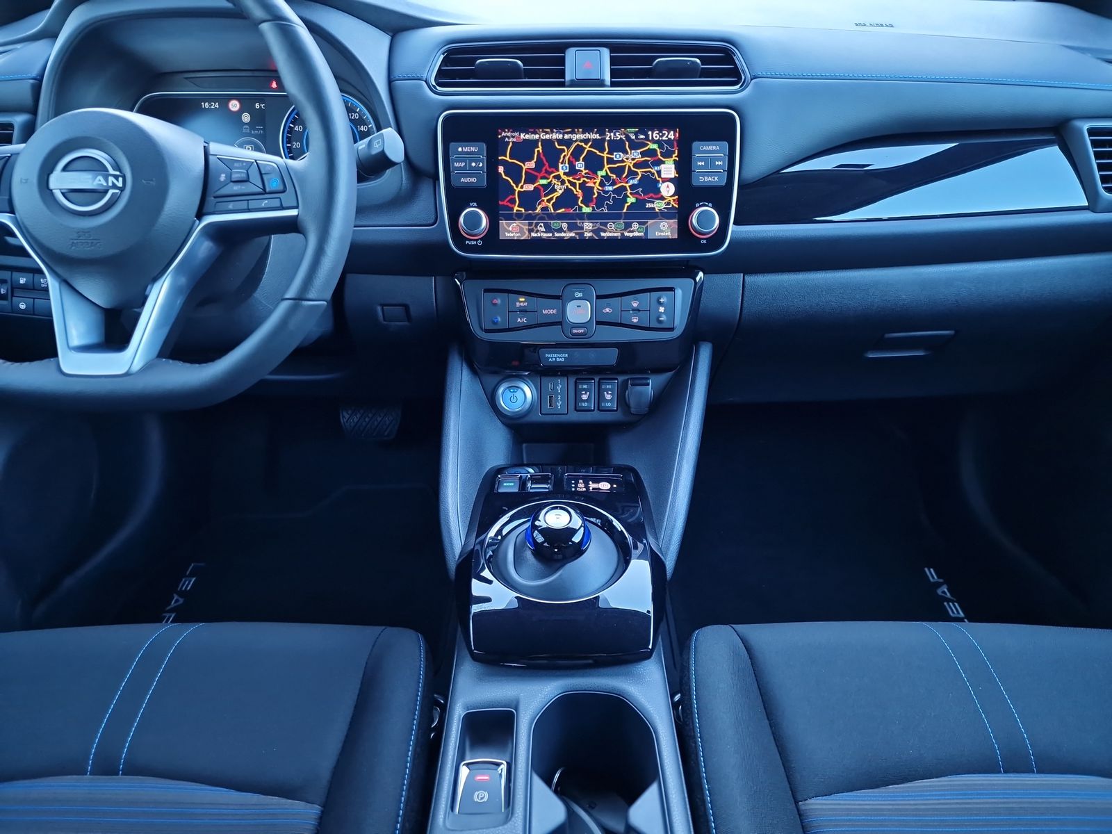 NISSAN Leaf N-Connecta *-image-10