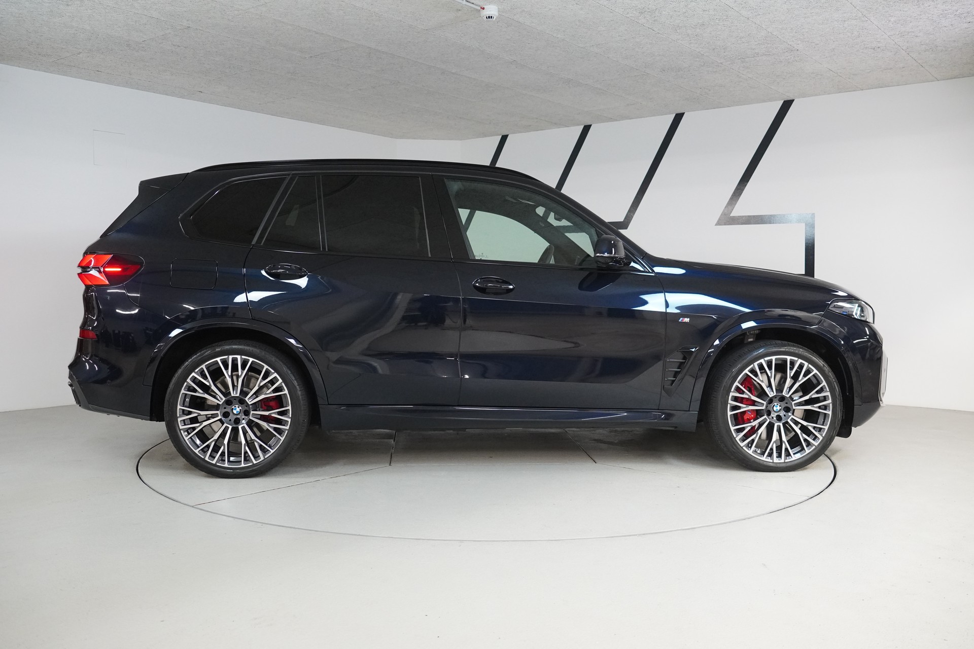 BMW X5 xDrive 50e M Sport Pro Steptronic-image-8