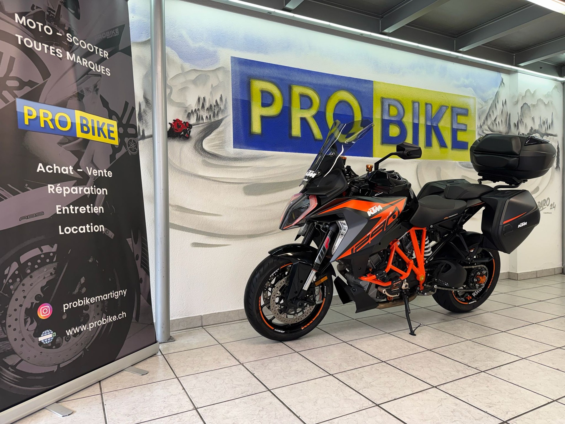 KTM 1290 Super Duke GT-image-5